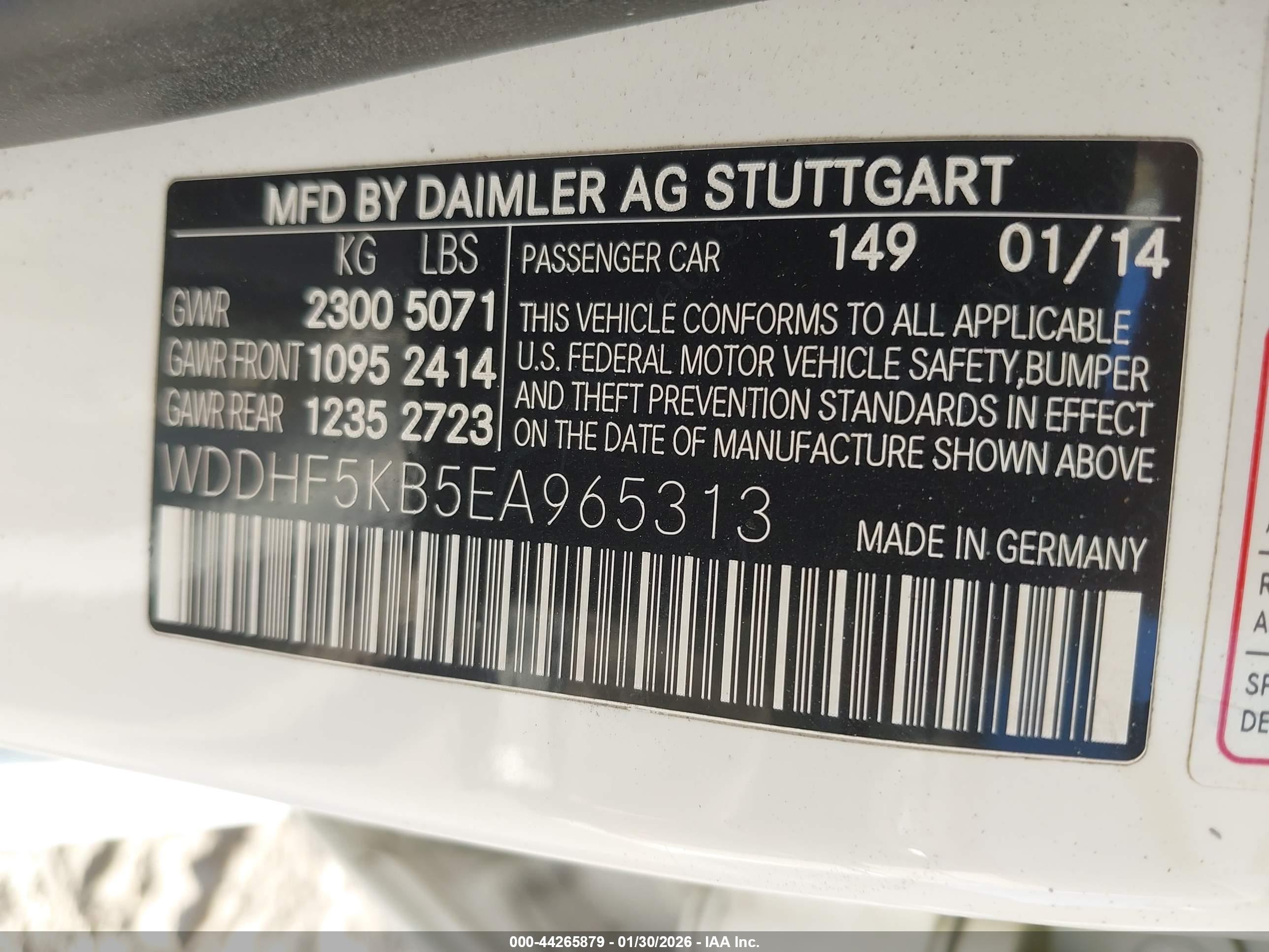 MERCEDES-BENZ E image 9