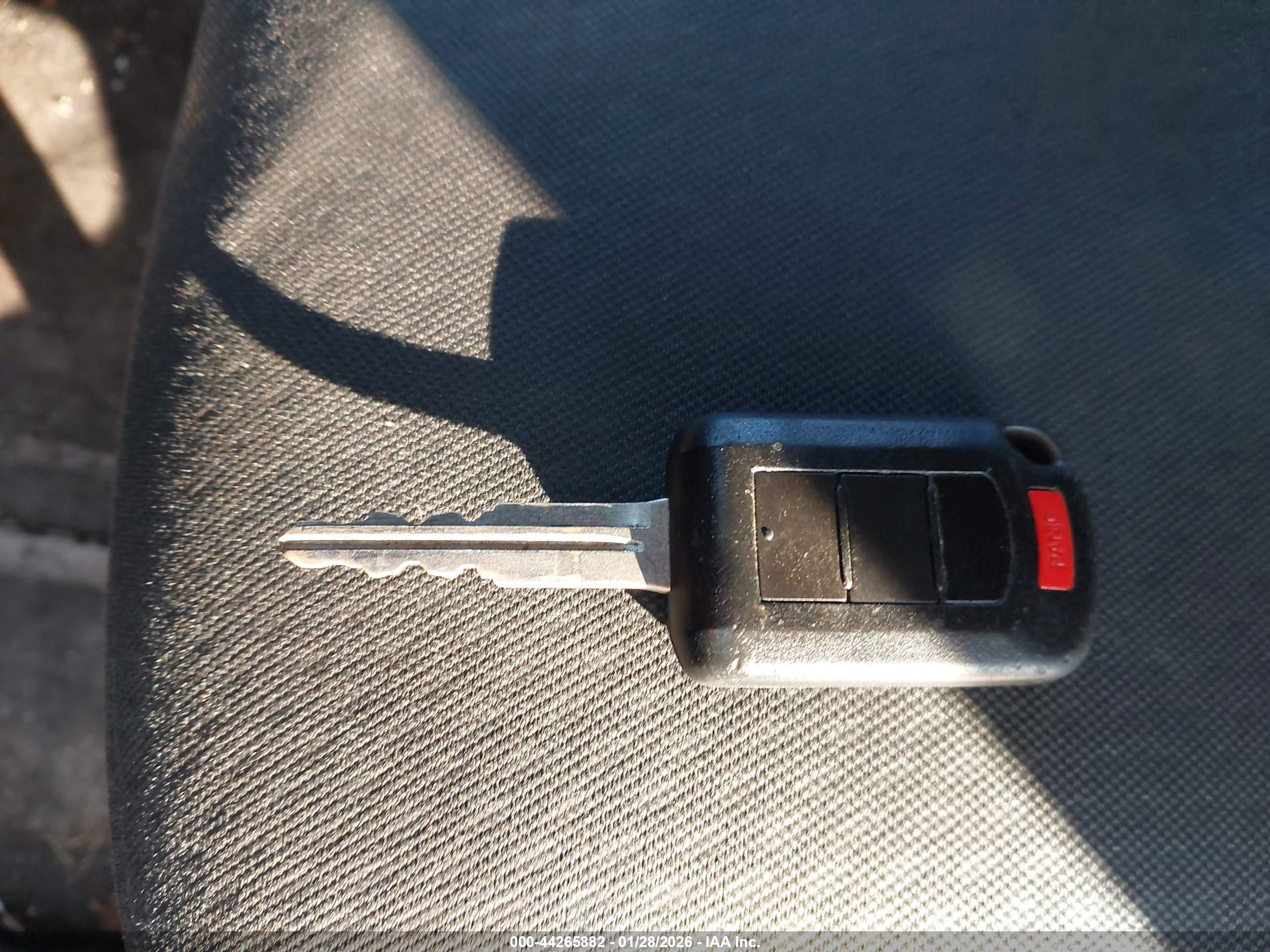 MITSUBISHI MIRAGE image 11