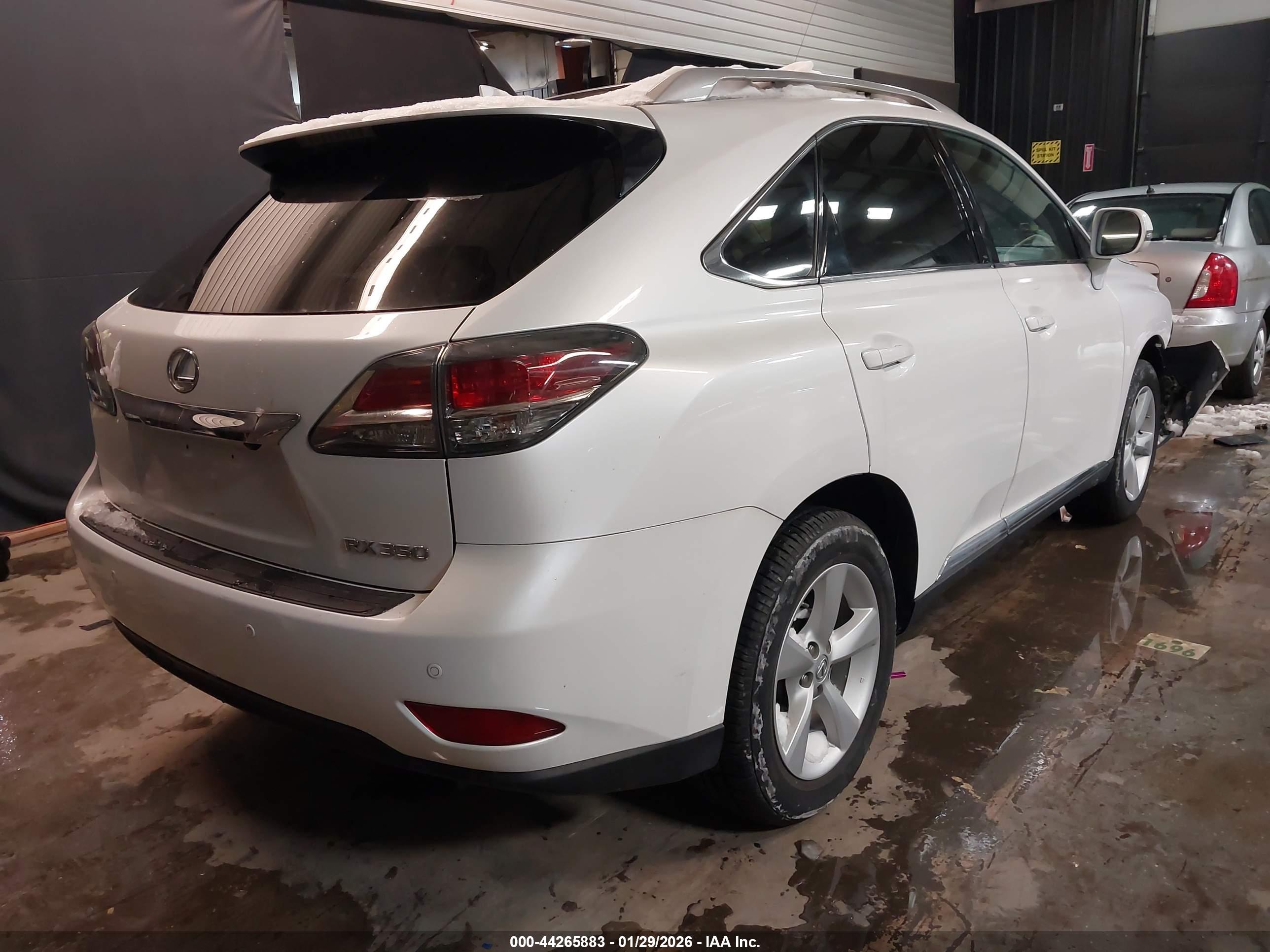 LEXUS RX image 4