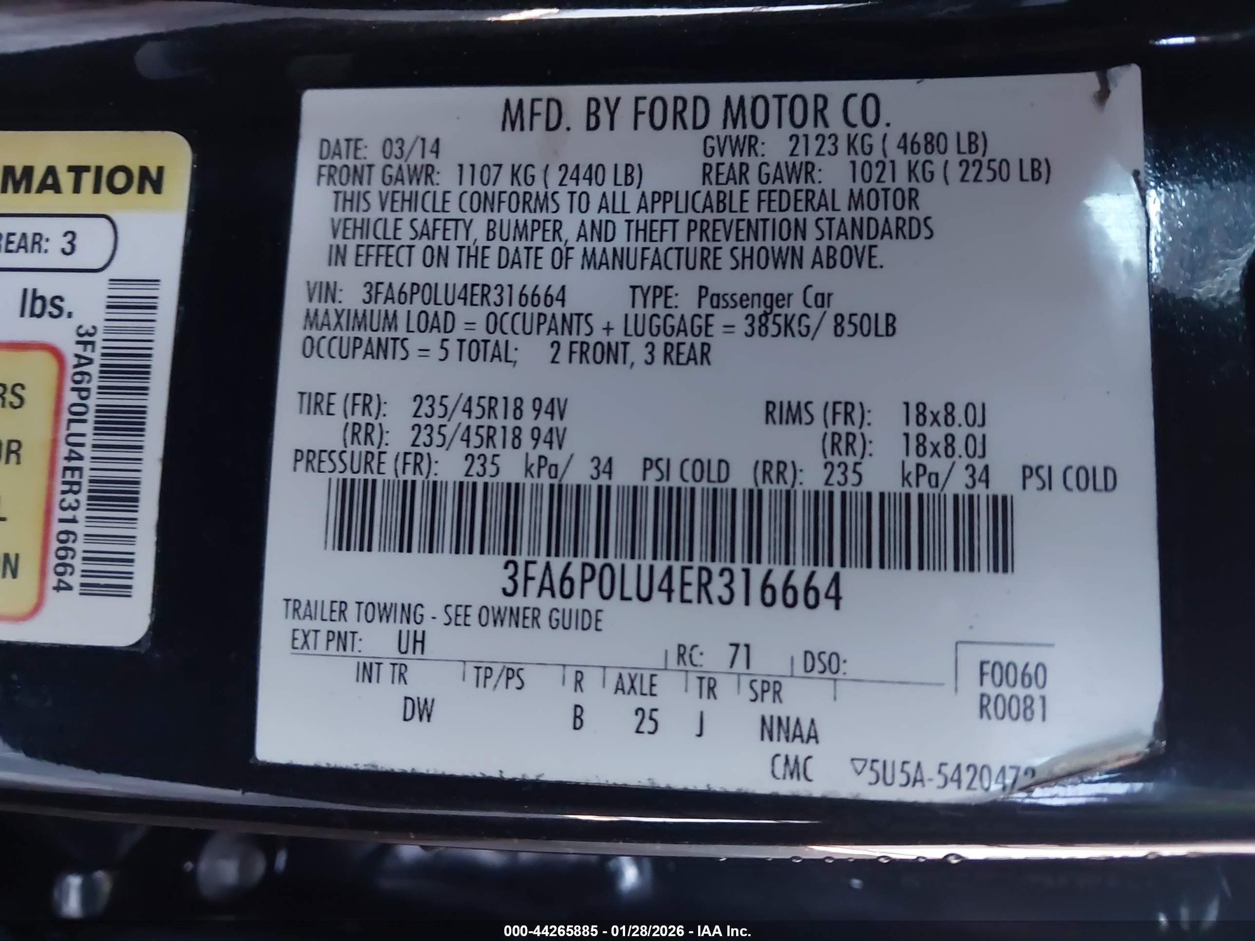 FORD FUSION image 9