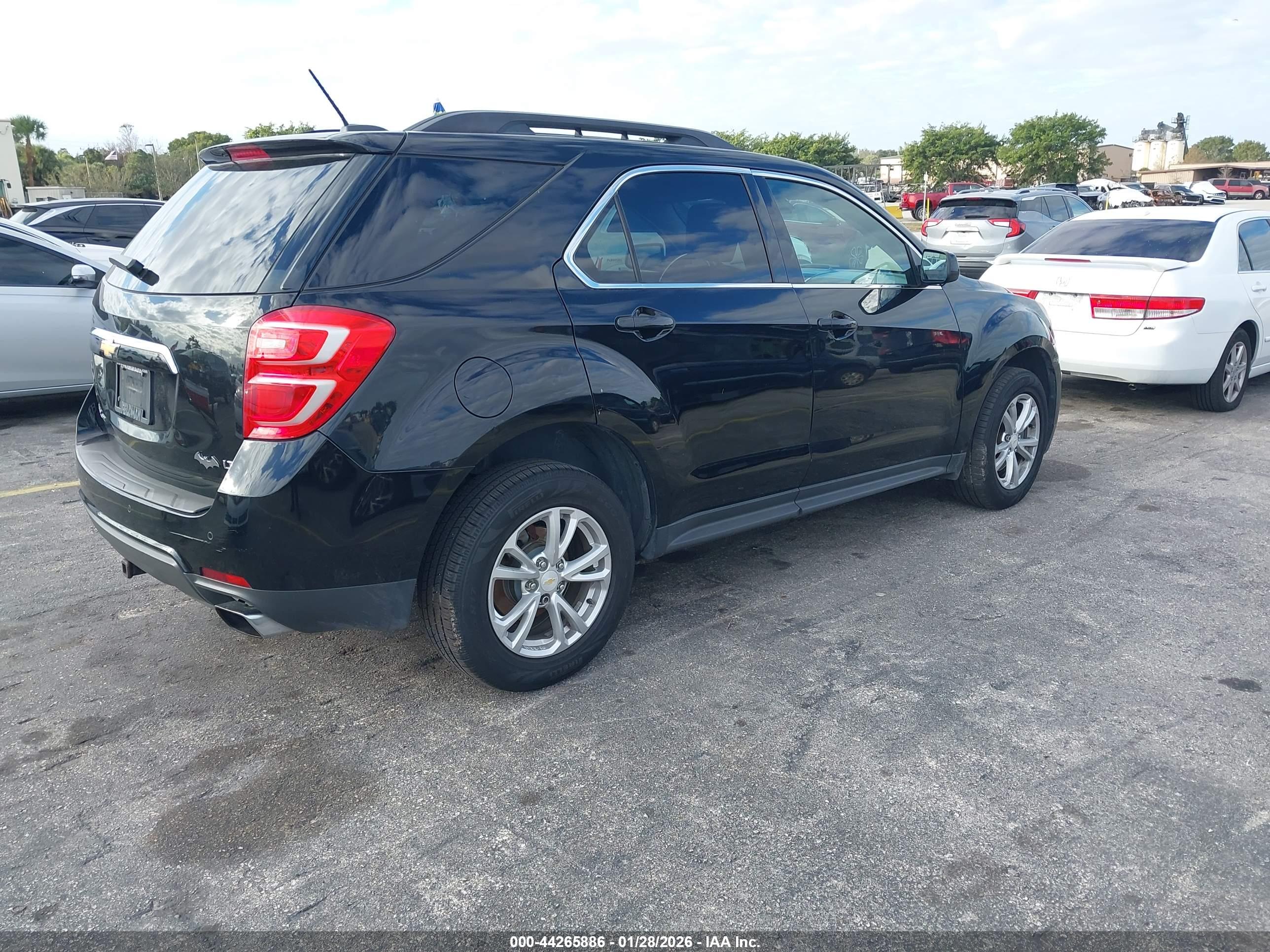 CHEVROLET EQUINOX image 4