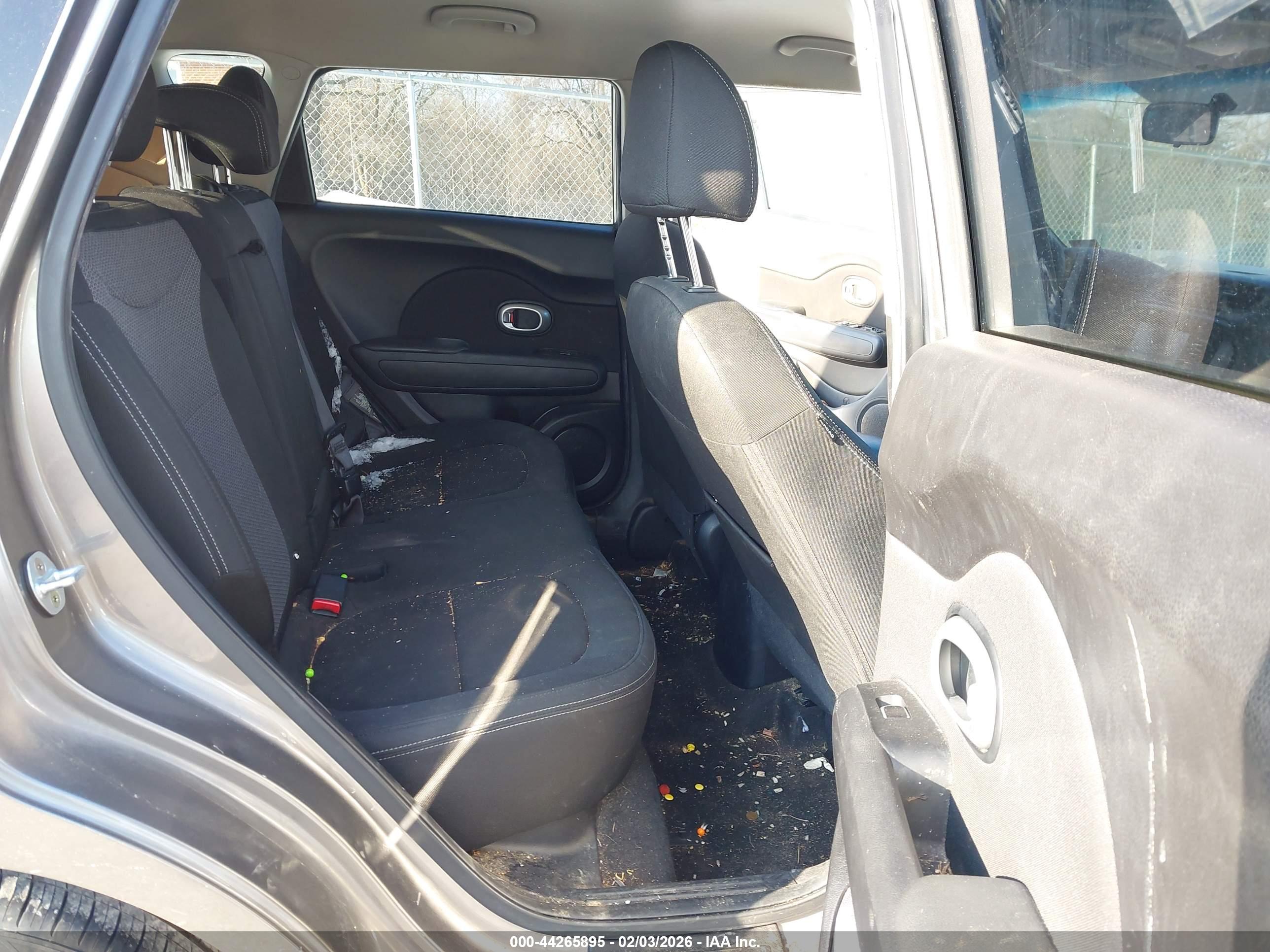 KIA SOUL image 8