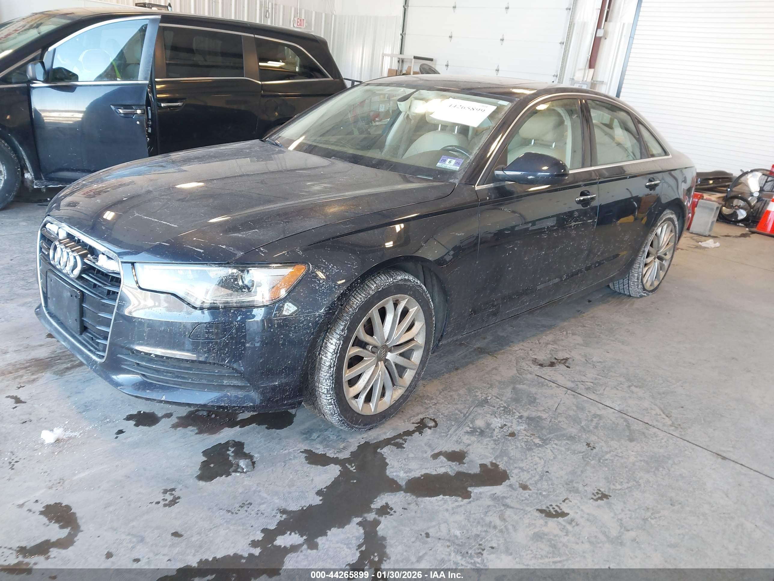 AUDI A6 image 2