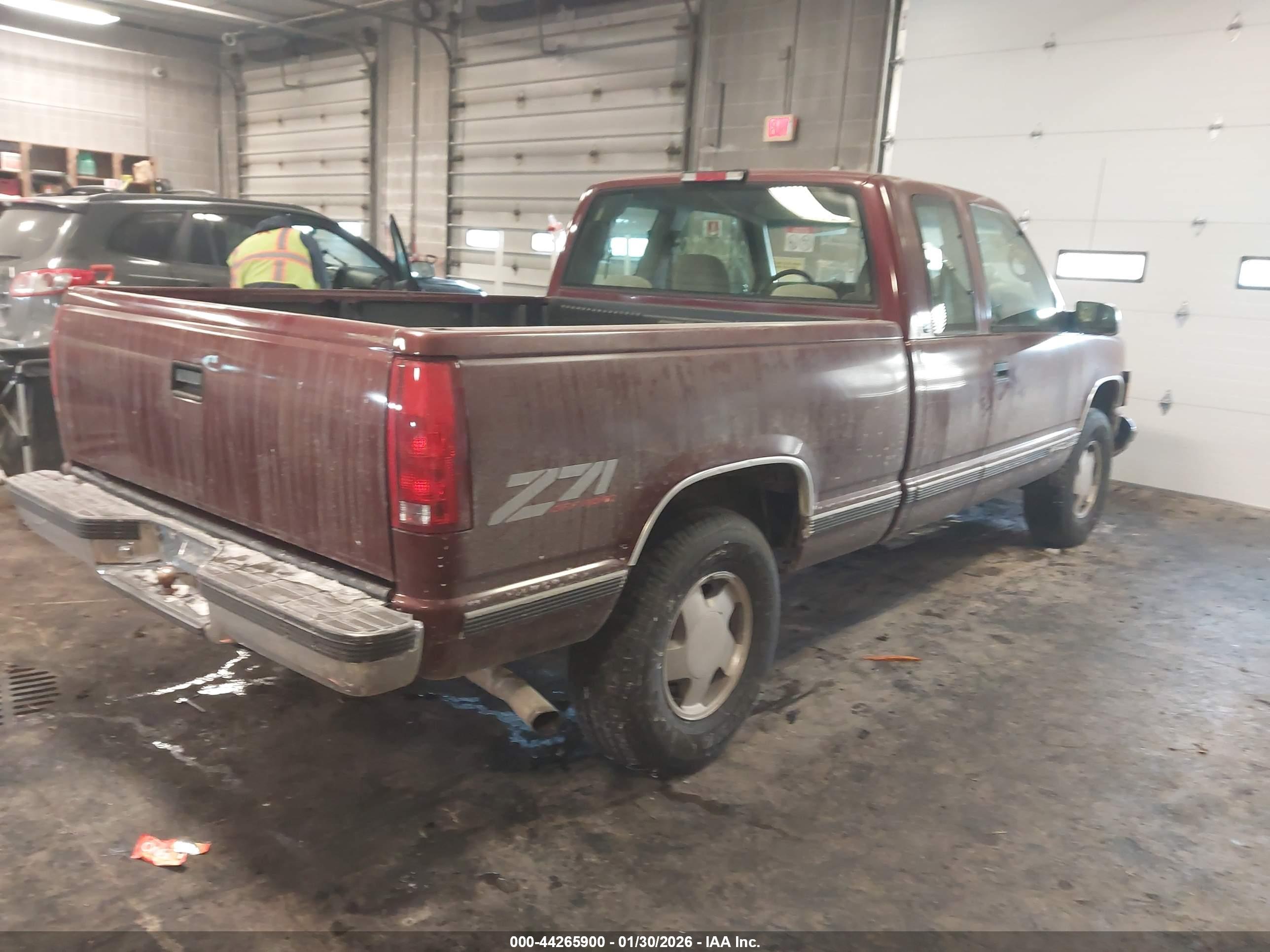 CHEVROLET K1500 image 4