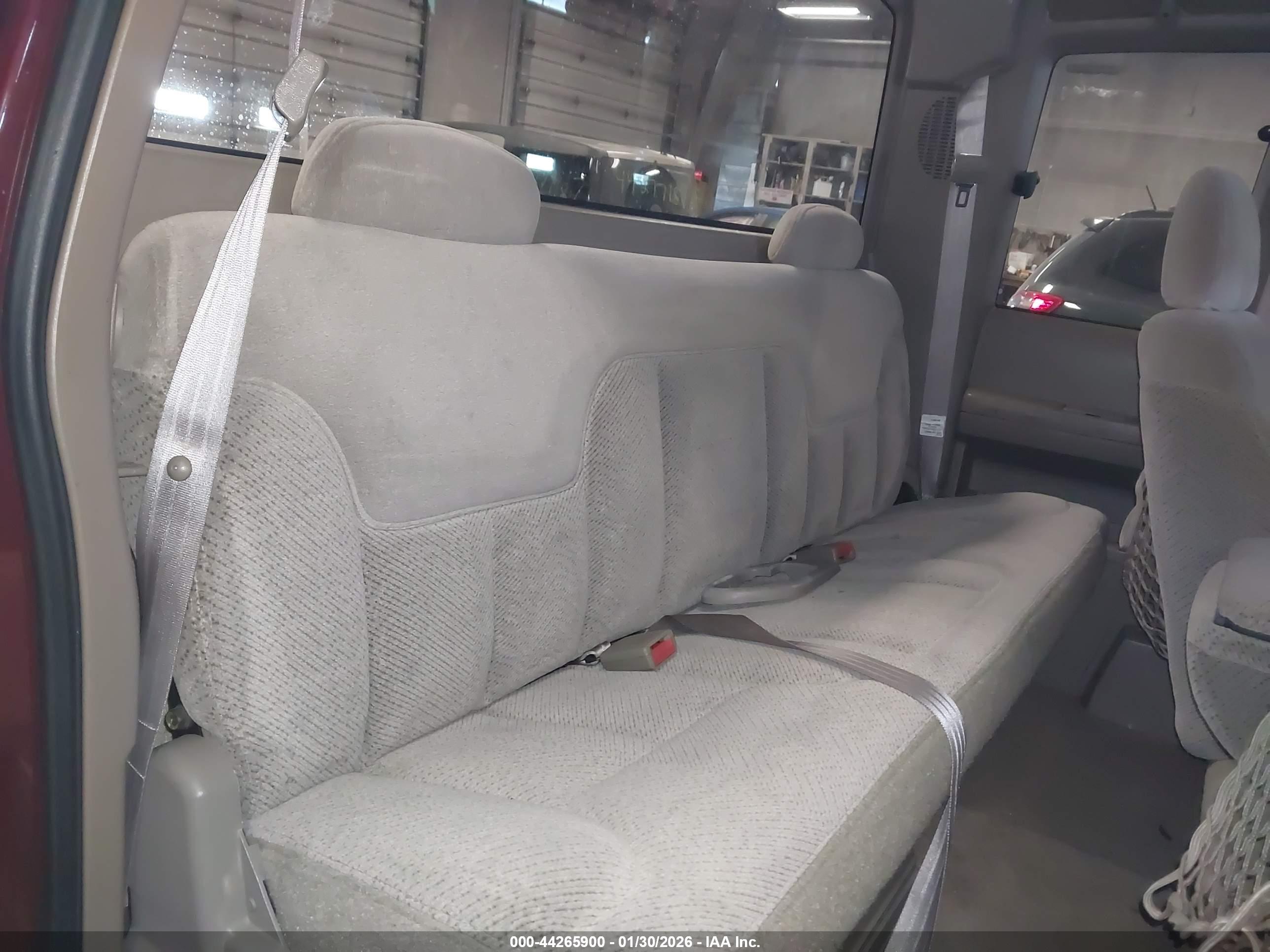 CHEVROLET K1500 image 8