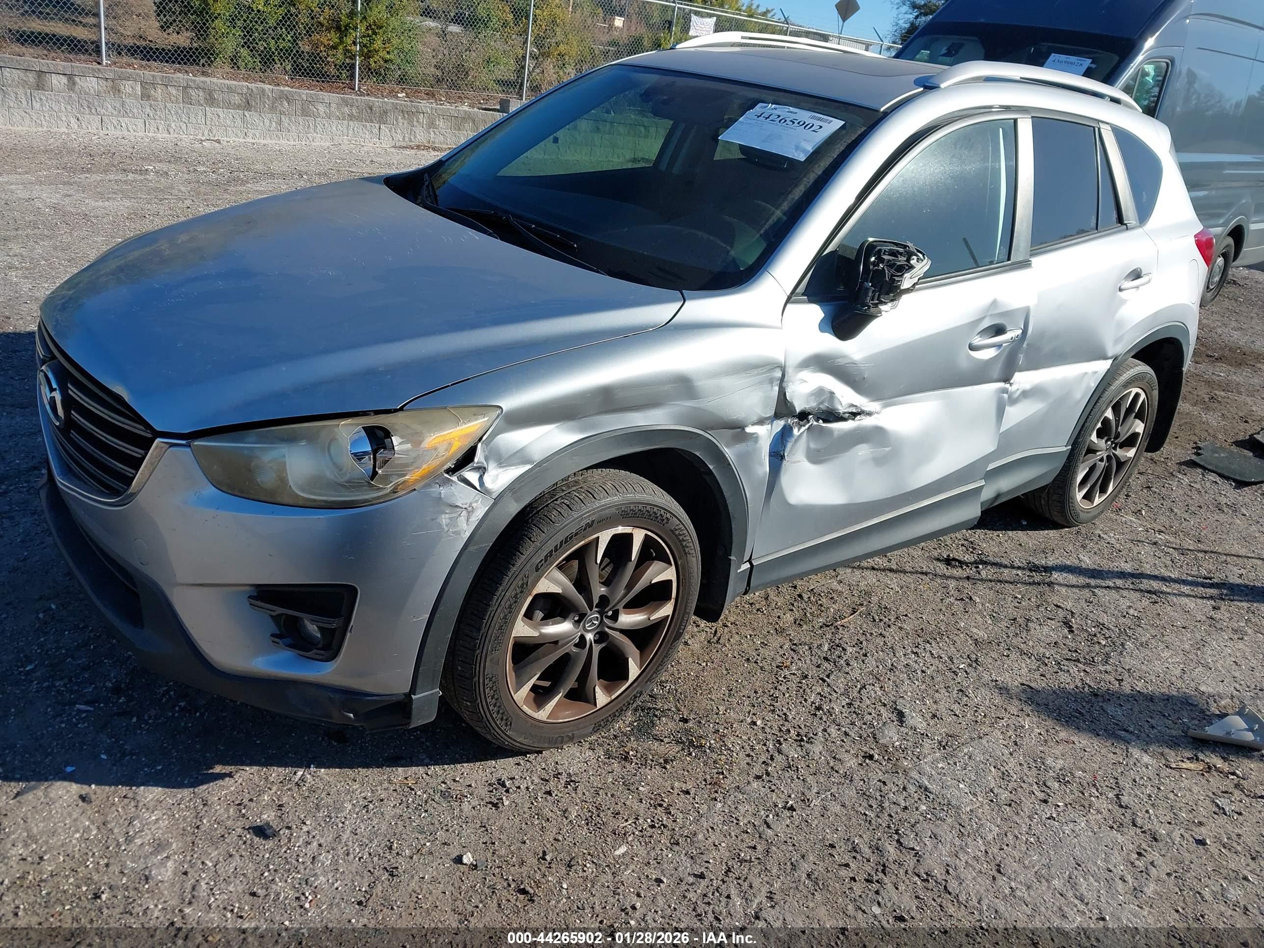 MAZDA CX-5 image 2
