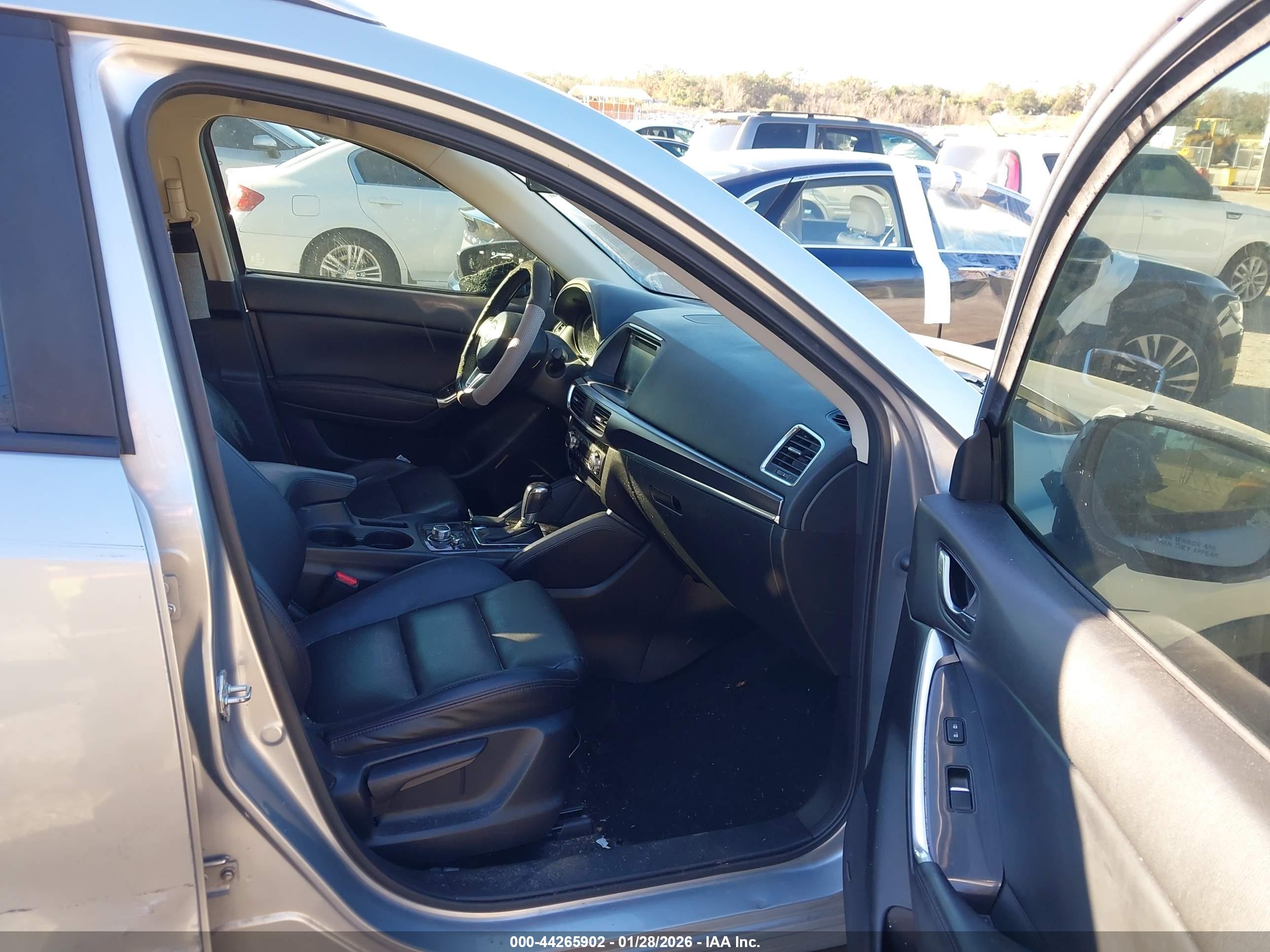 MAZDA CX-5 image 5