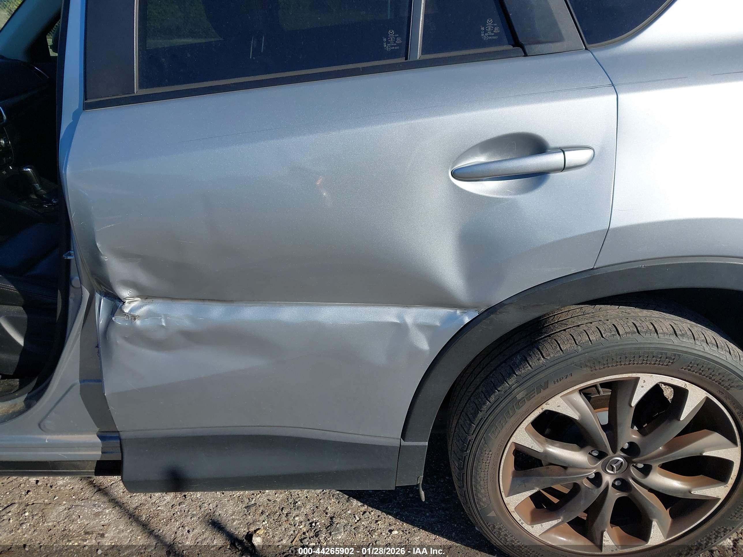 MAZDA CX-5 image 6