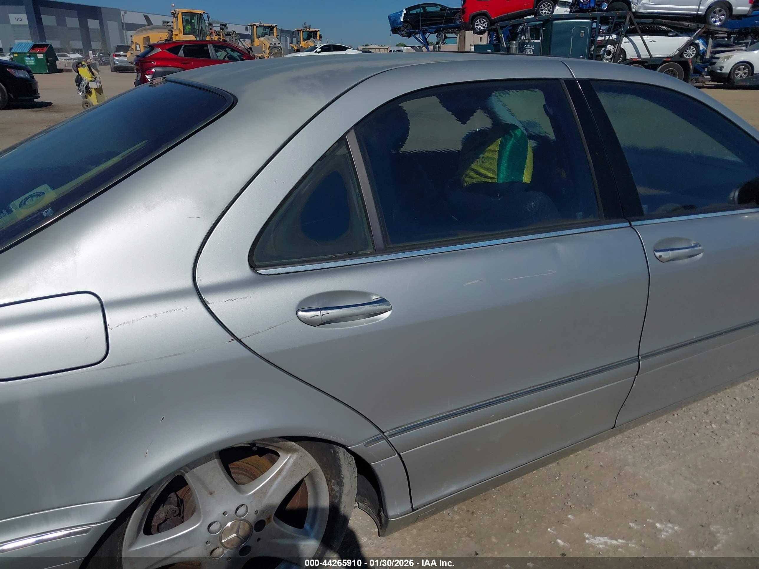 MERCEDES-BENZ S image 6