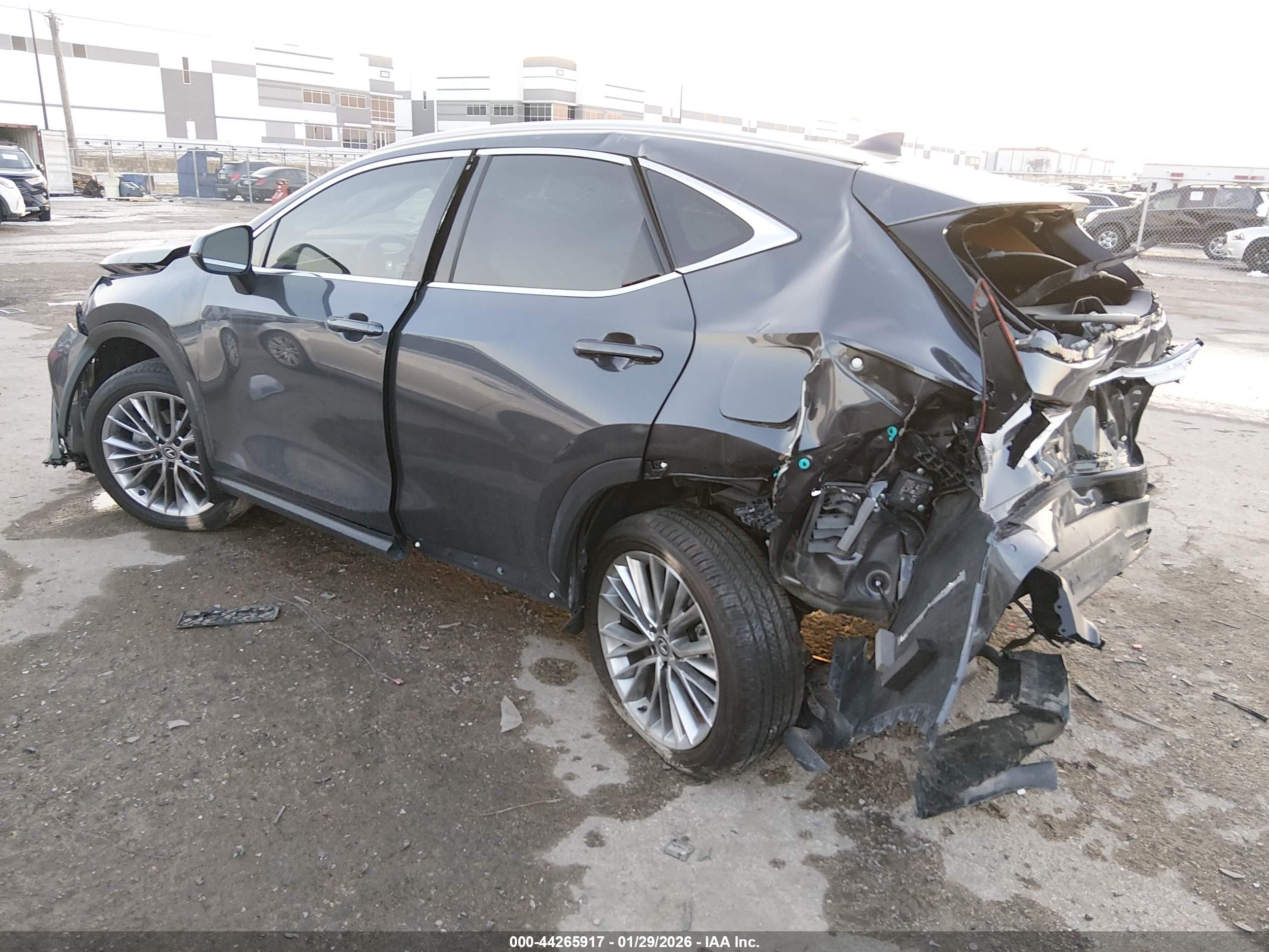 LEXUS NX image 3