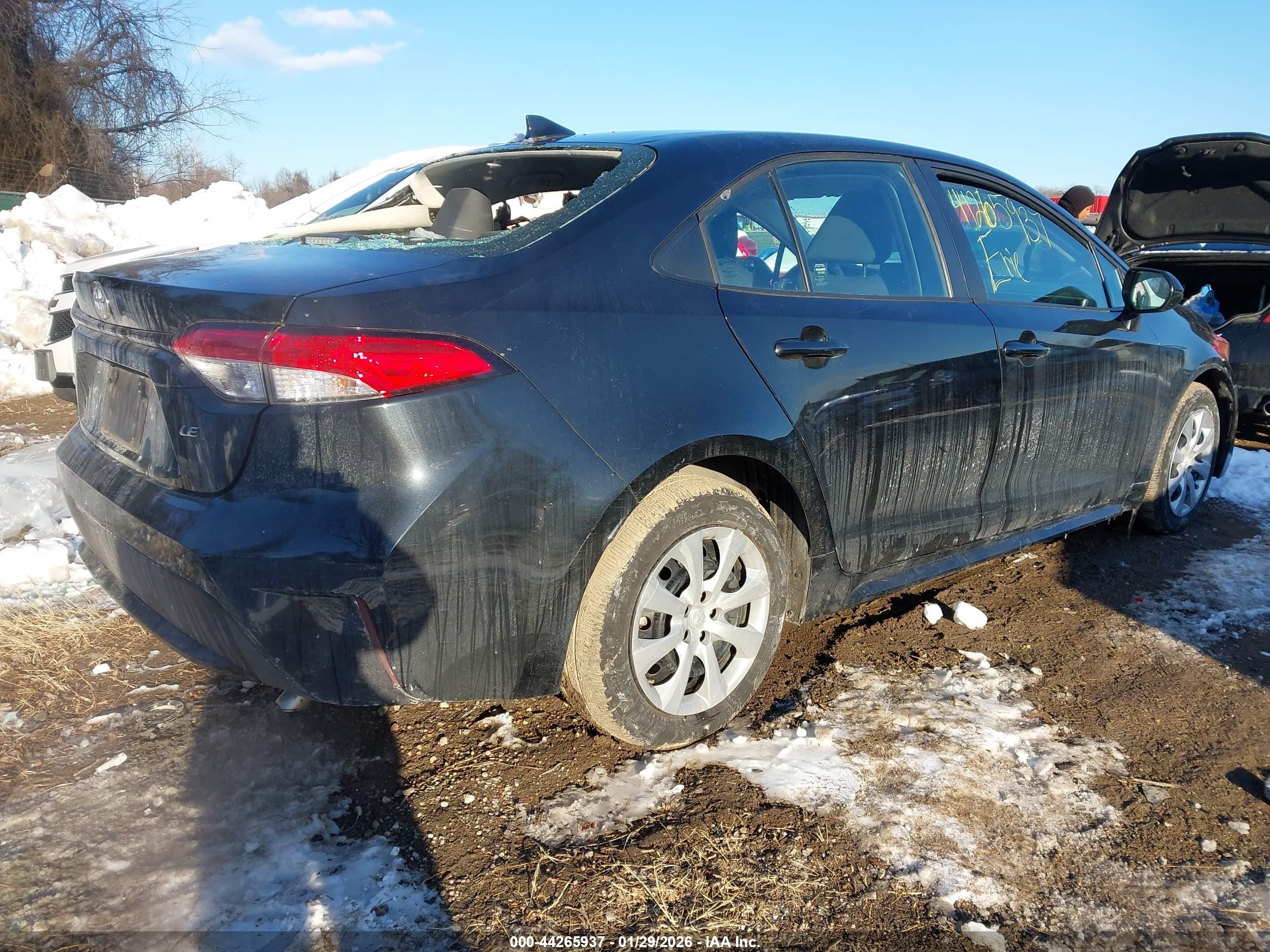 TOYOTA COROLLA image 4