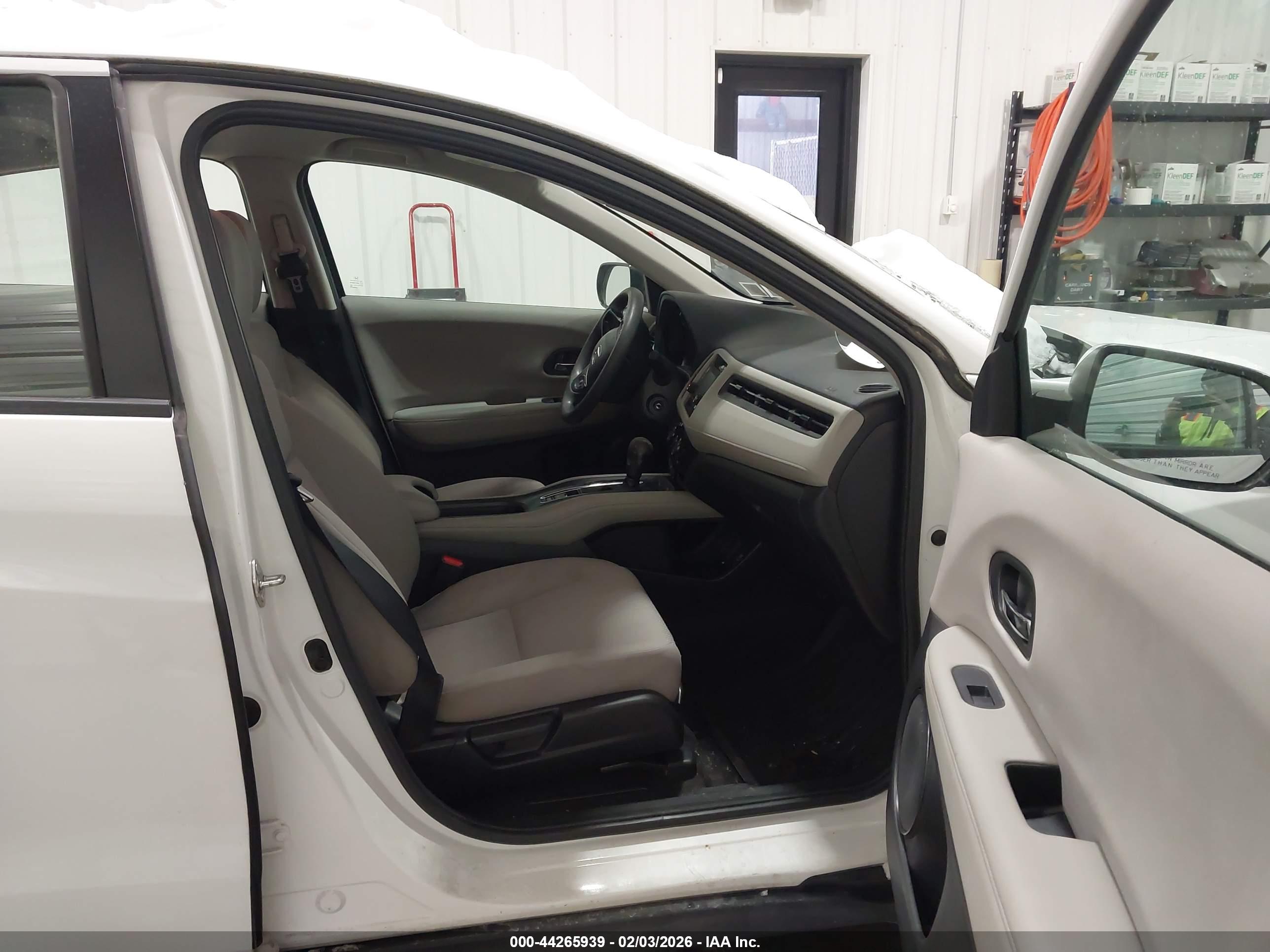 HONDA HR-V image 5