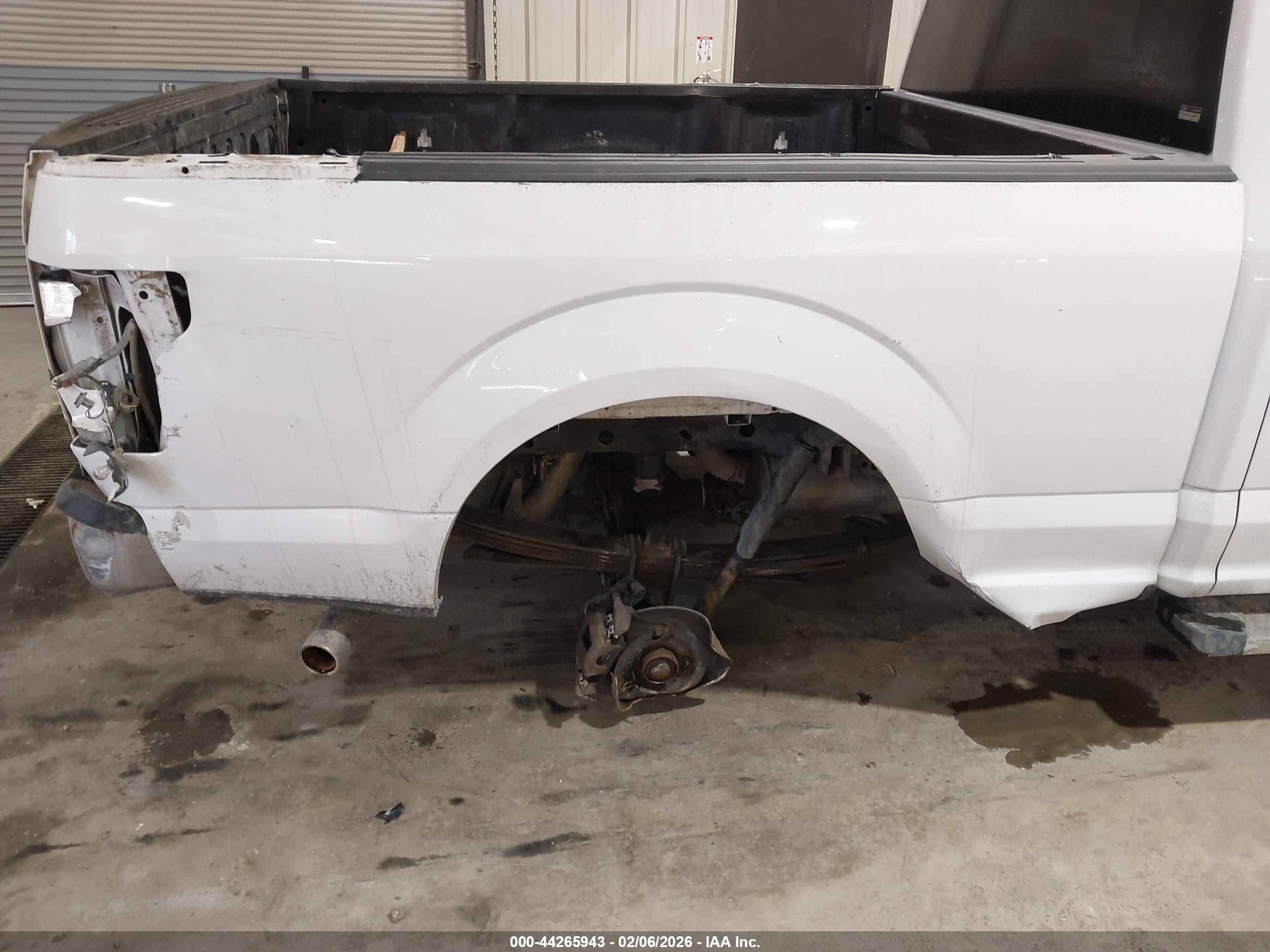 FORD F-150 image 6
