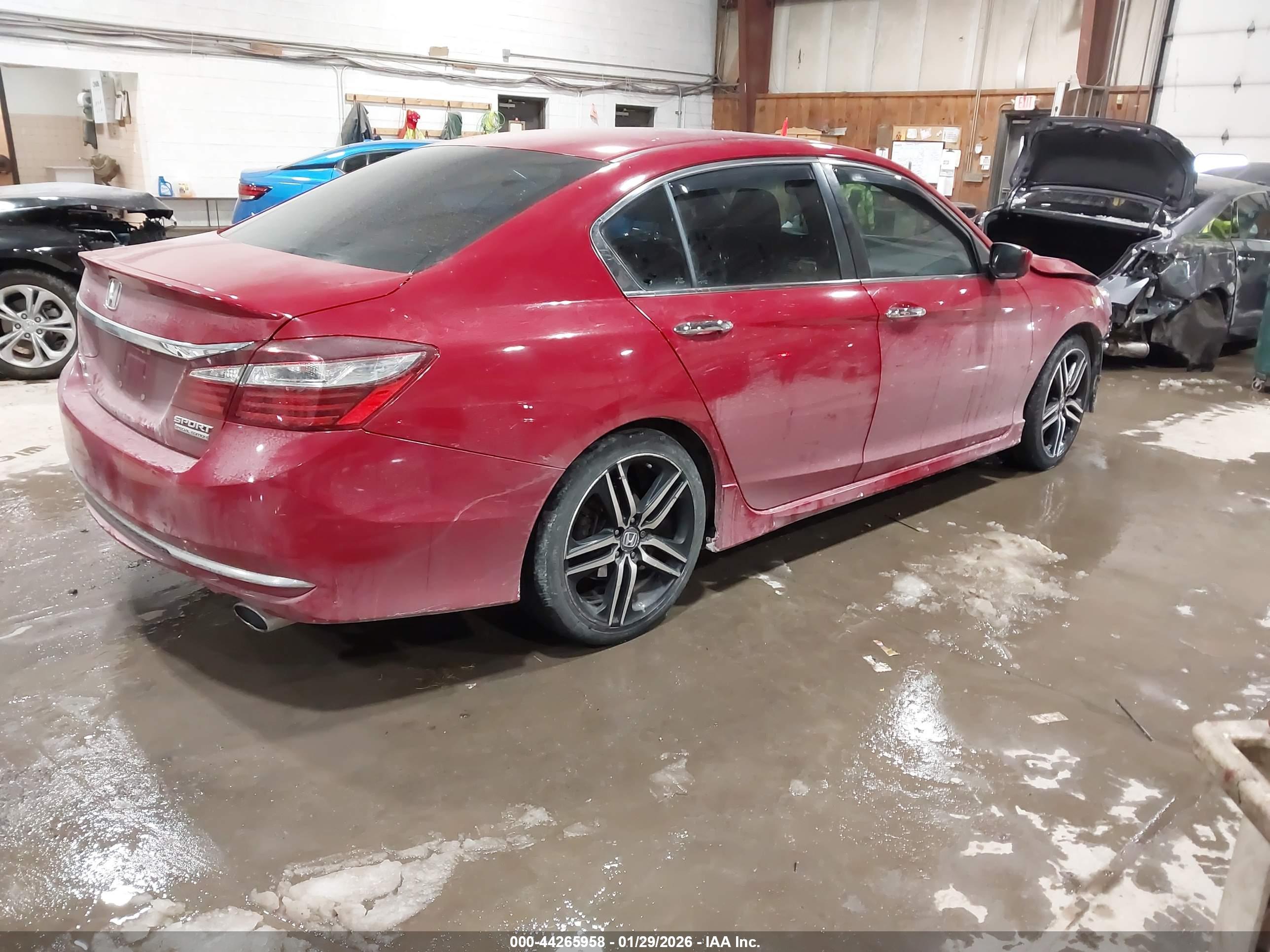 HONDA ACCORD image 4