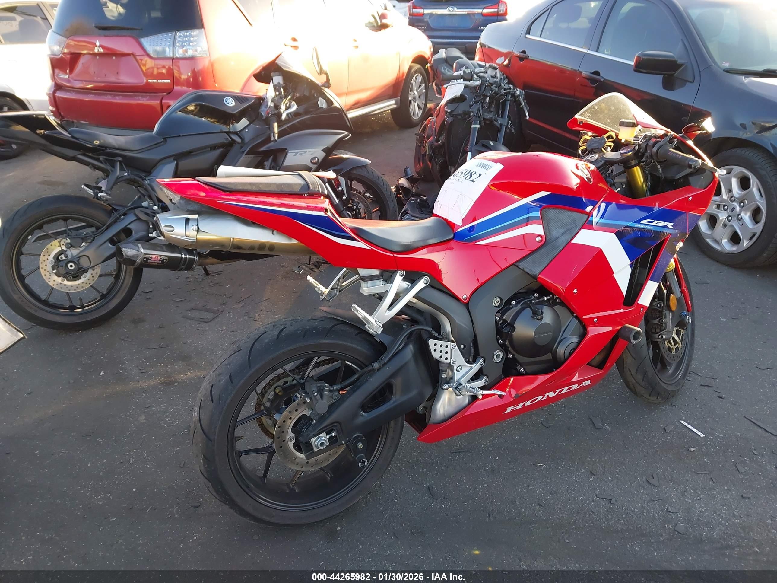 HONDA CBR600 image 4