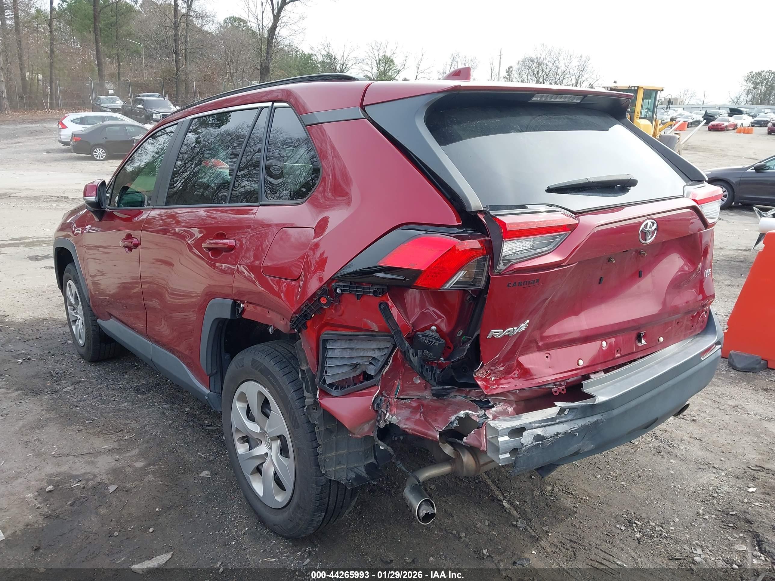 TOYOTA RAV4 image 6