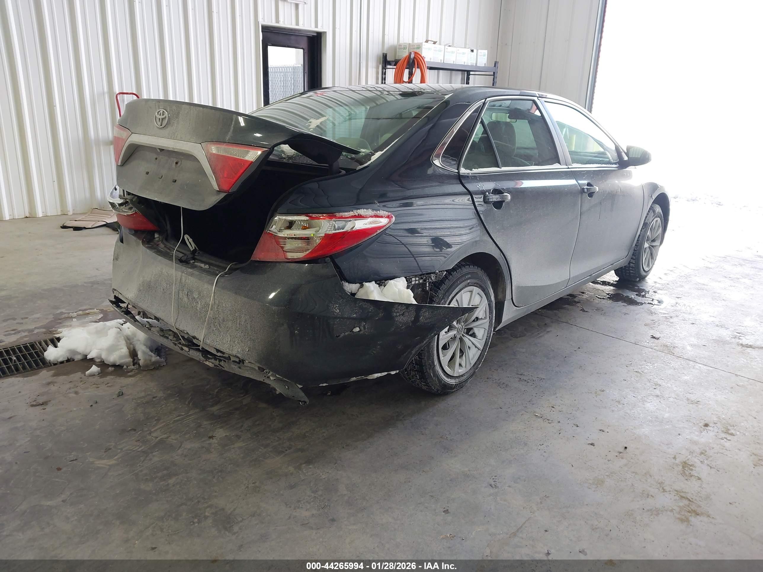 TOYOTA CAMRY image 4