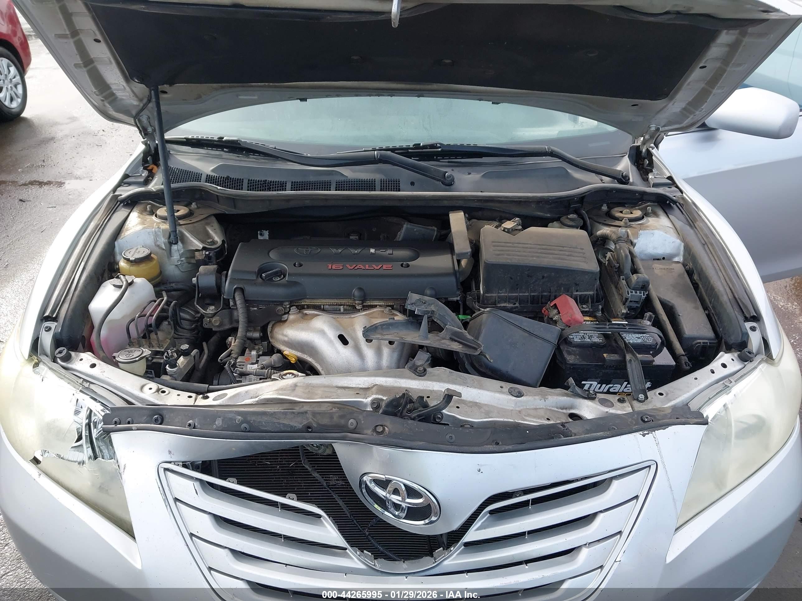 TOYOTA CAMRY image 10
