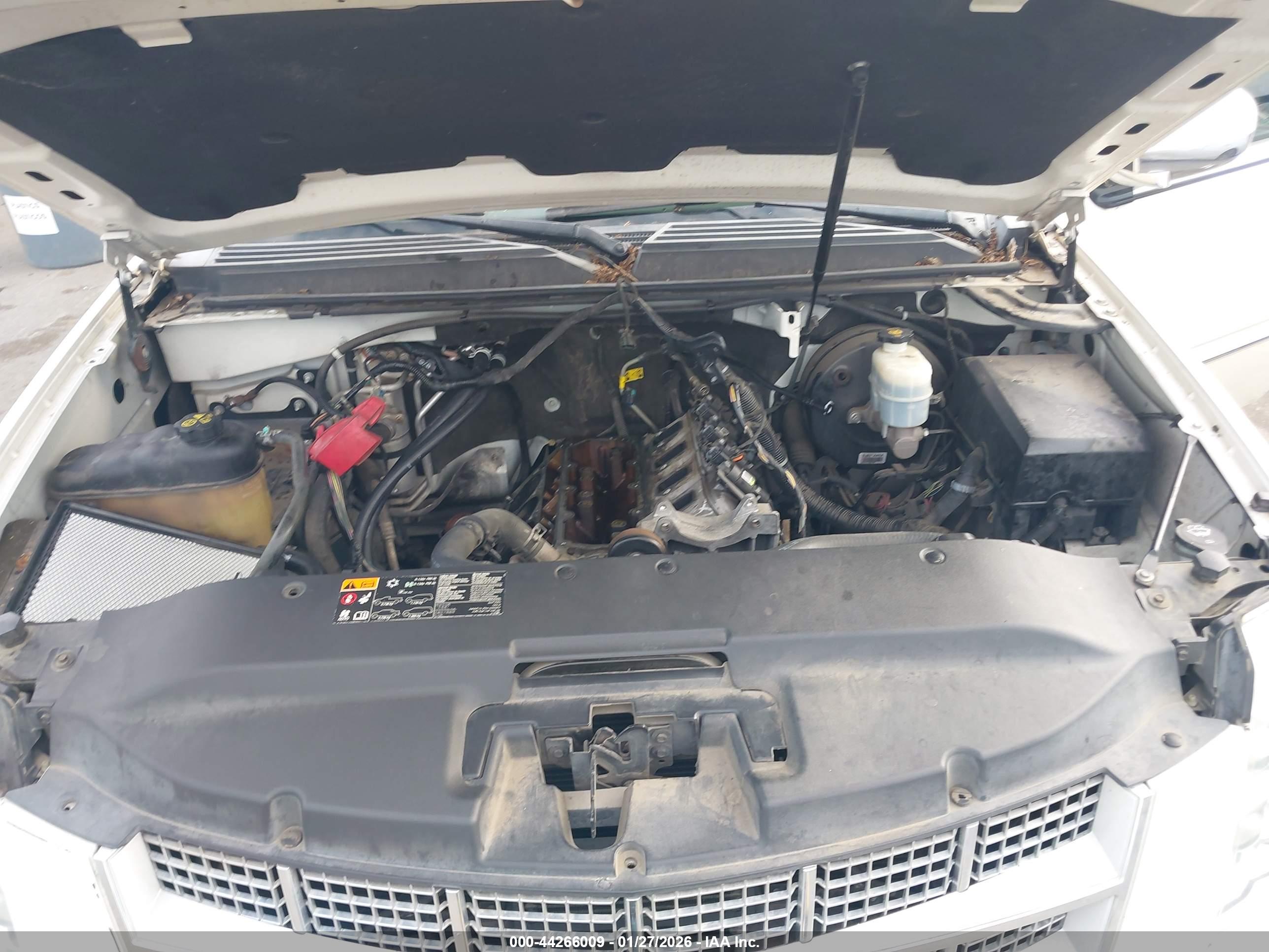 CADILLAC ESCALADE image 10