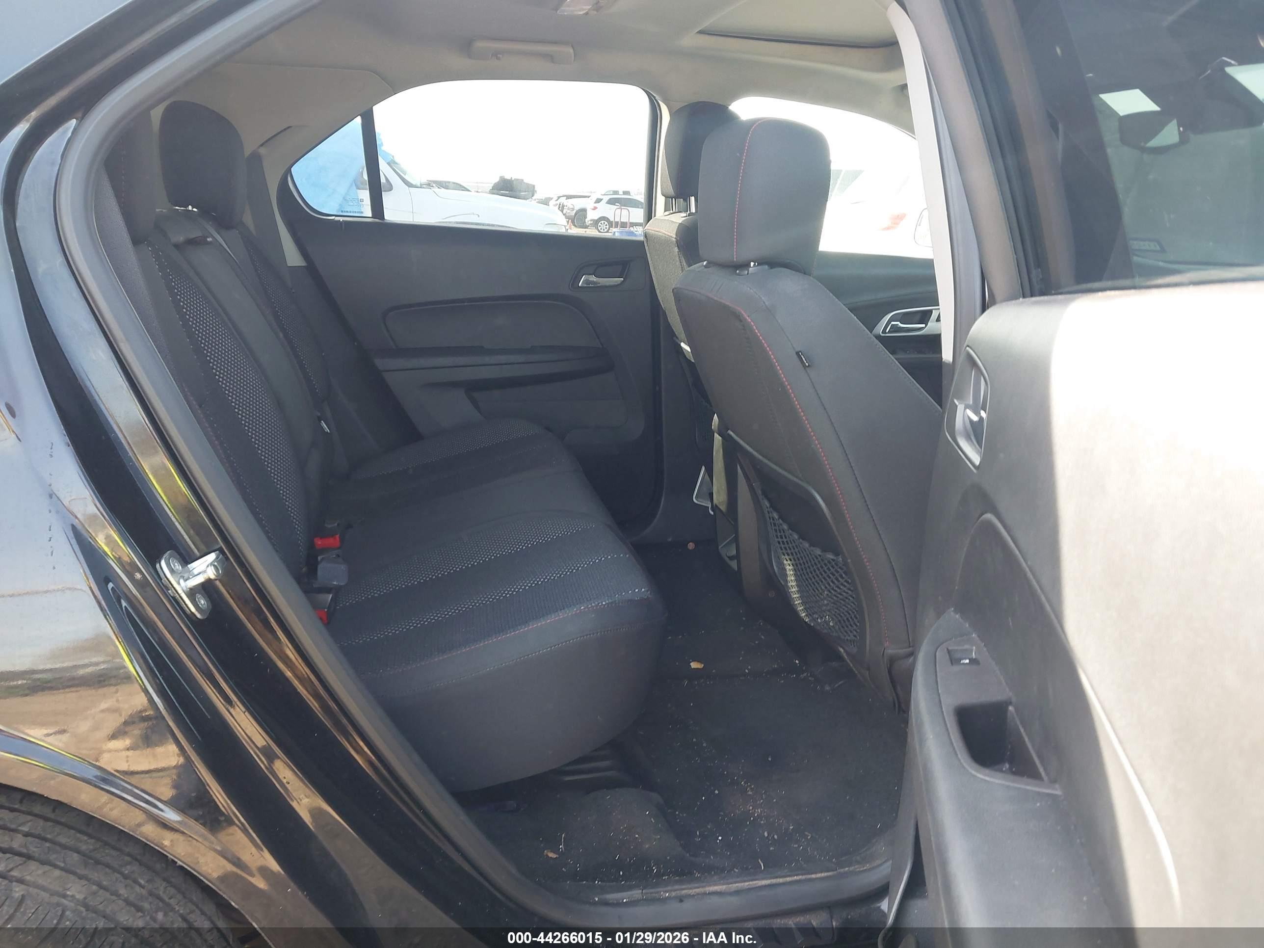 CHEVROLET EQUINOX image 8