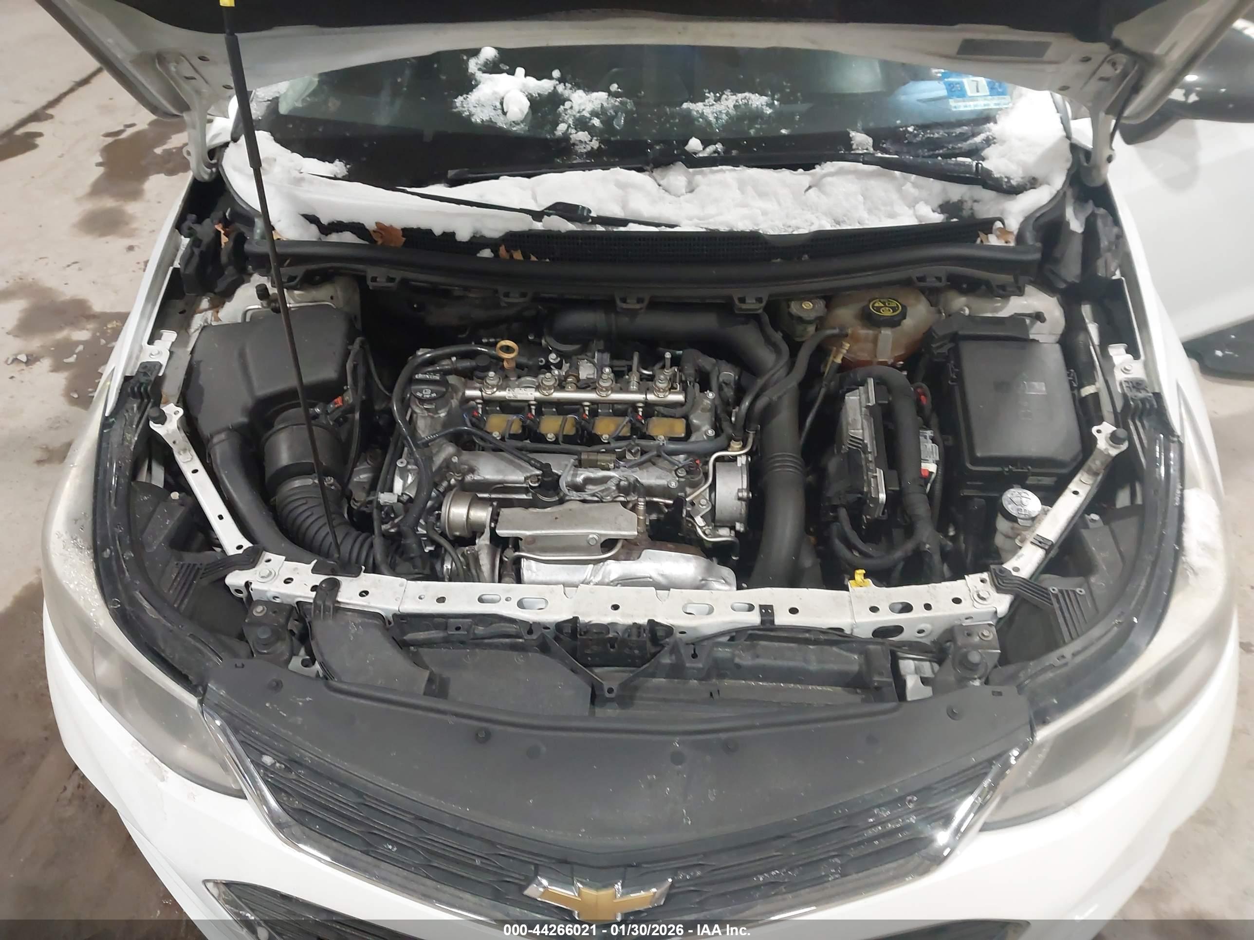 CHEVROLET CRUZE image 10