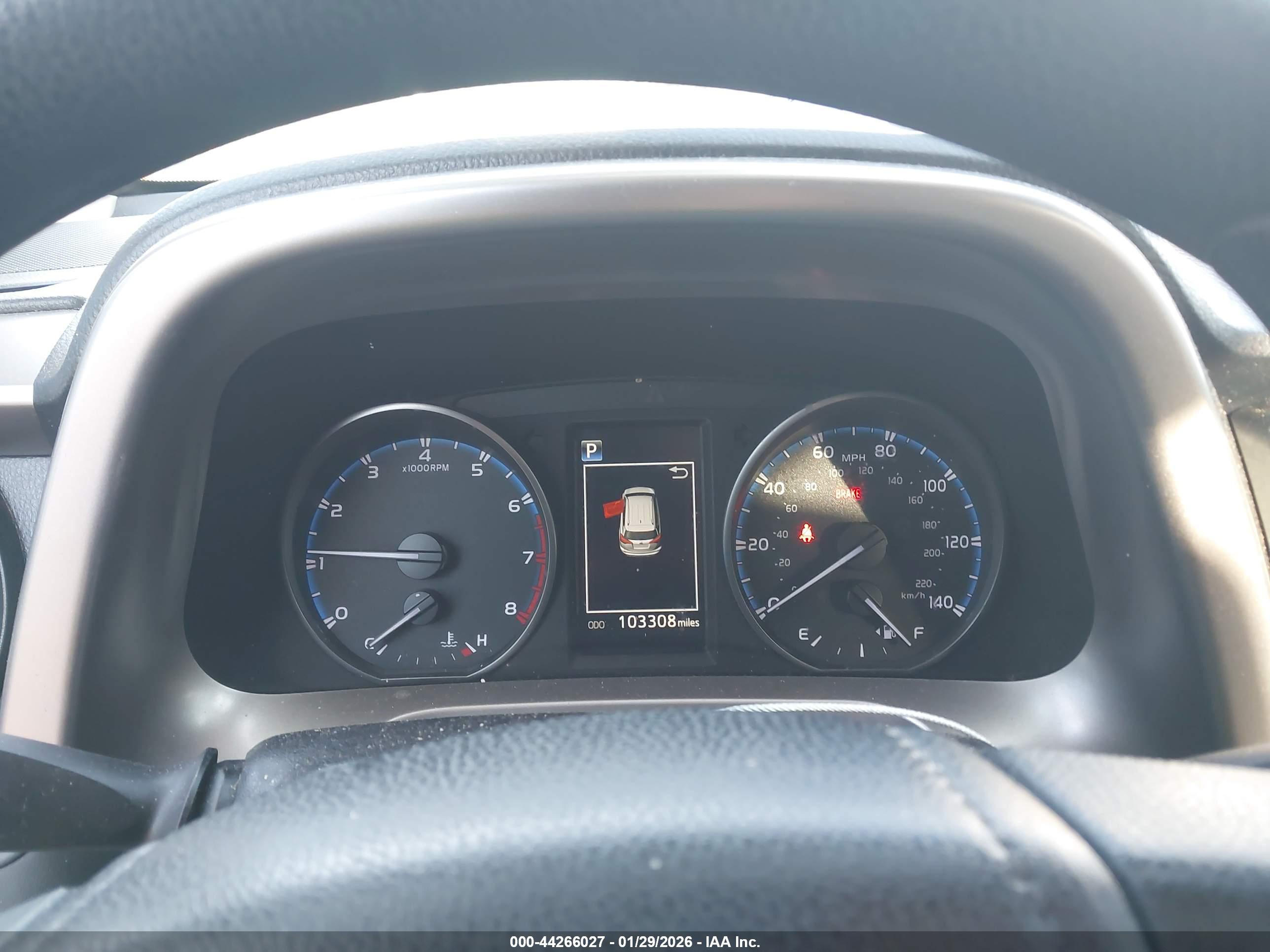 TOYOTA RAV4 image 7