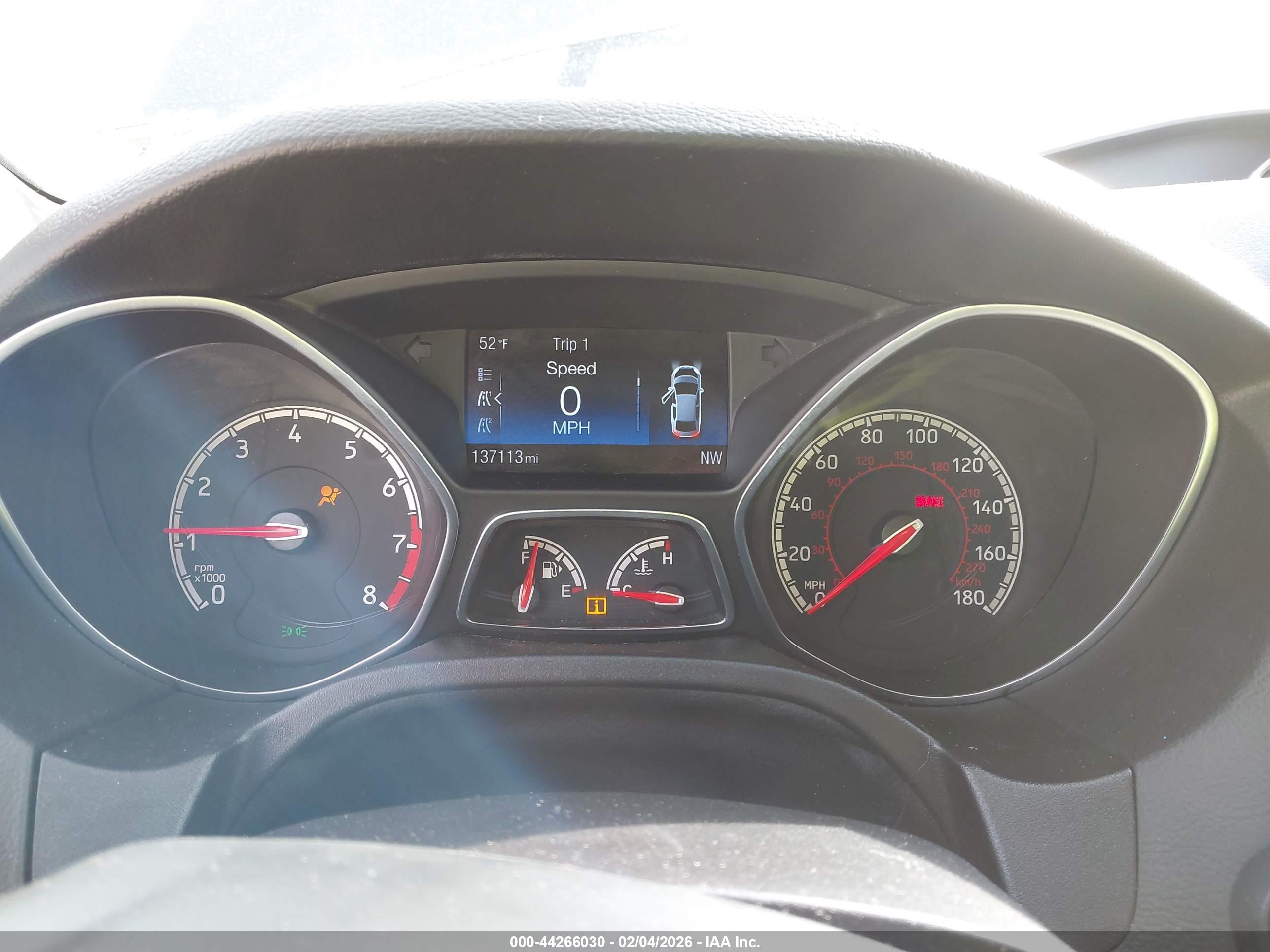 FORD FOCUS image 7