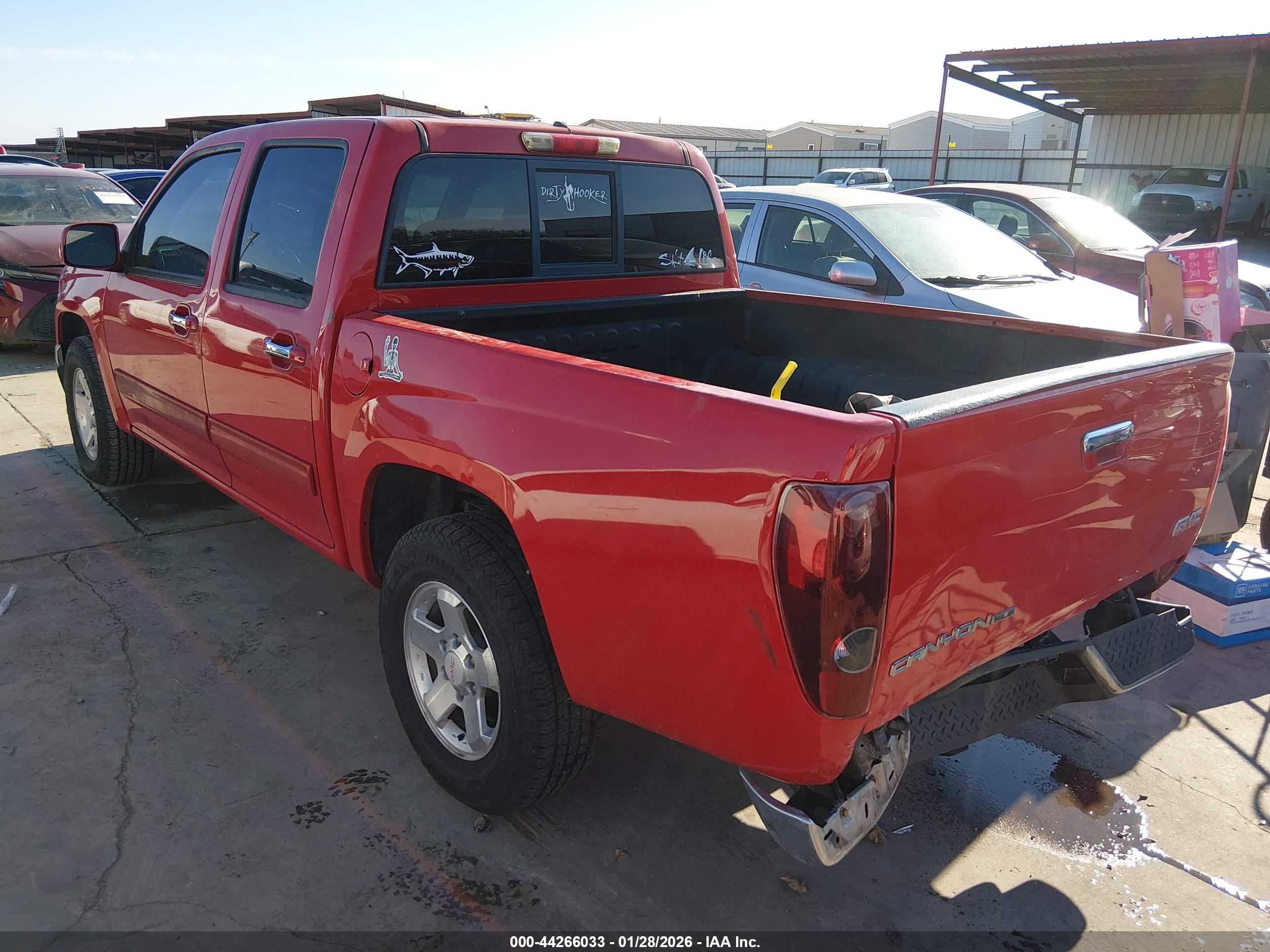 GMC CANYON image 3