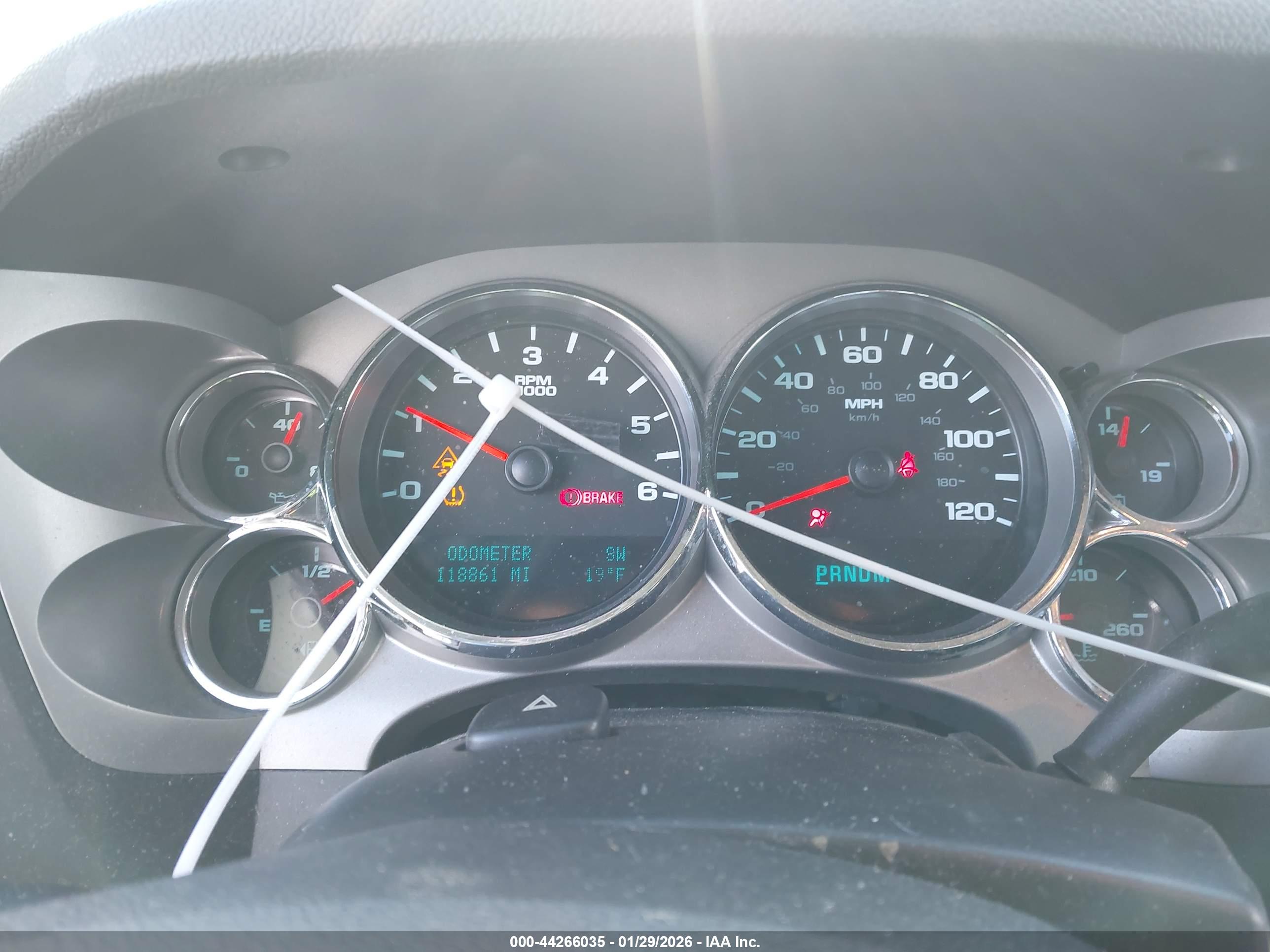 GMC SIERRA image 7