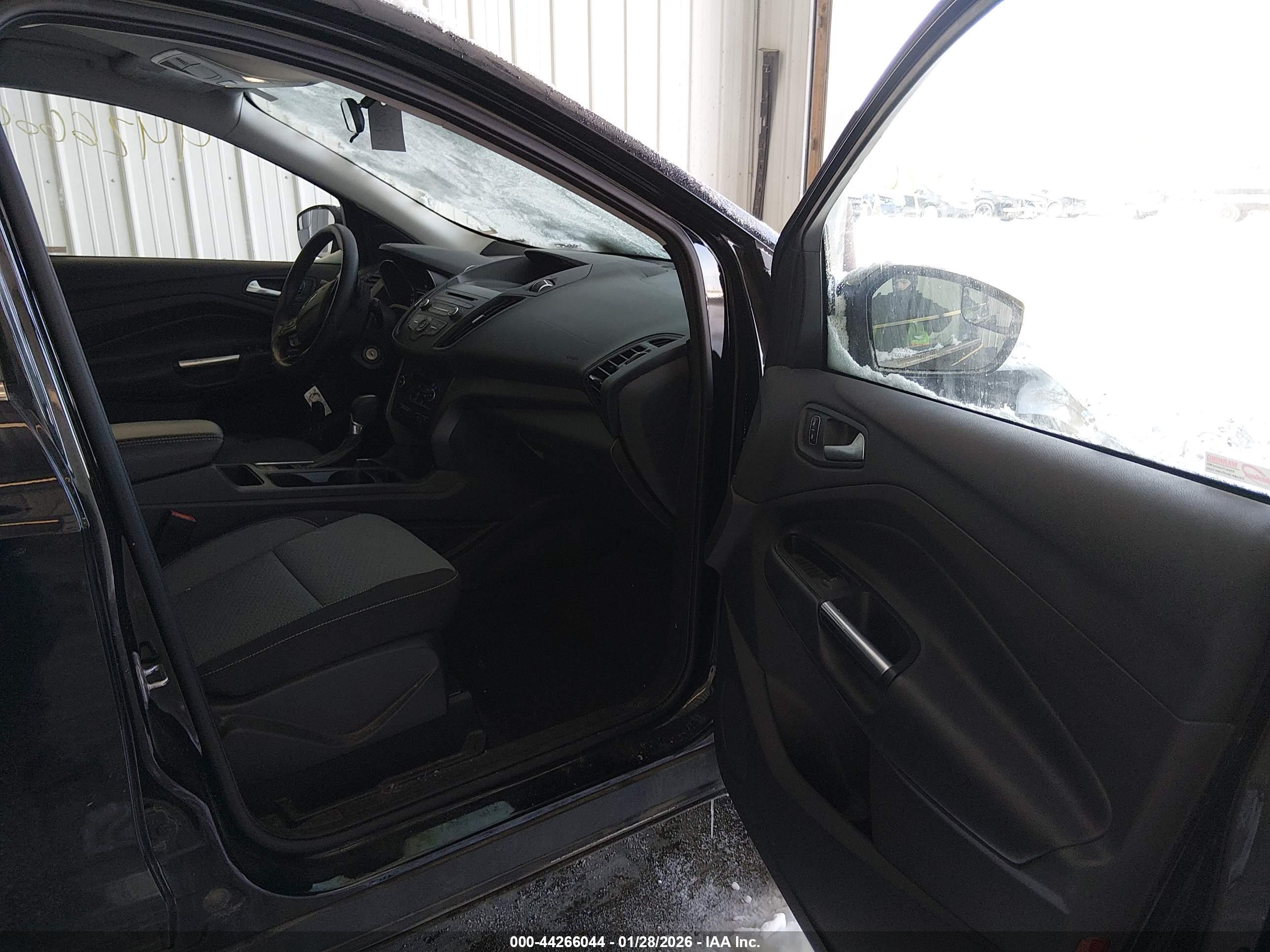 FORD ESCAPE image 5