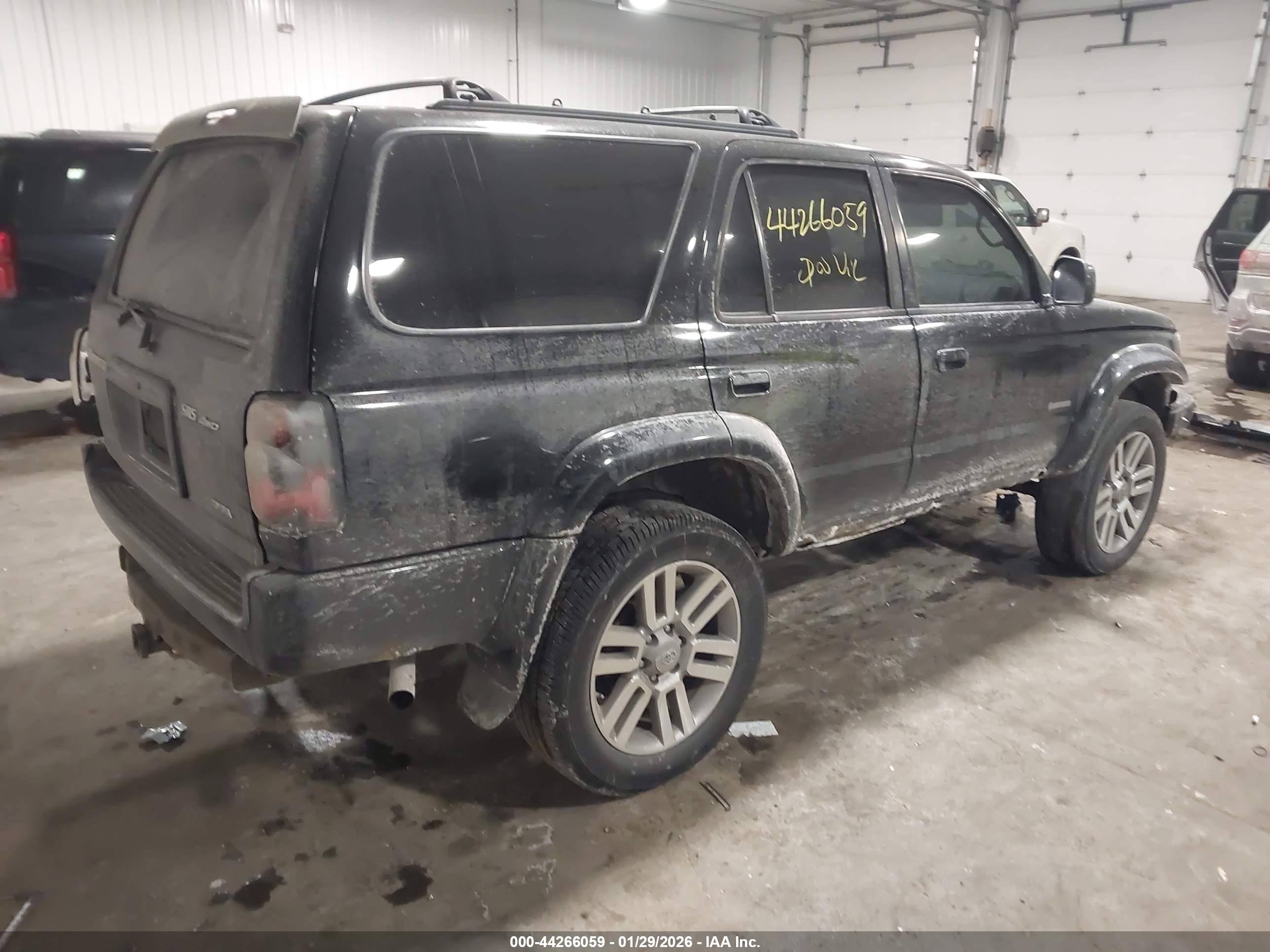 TOYOTA 4RUNNER image 4