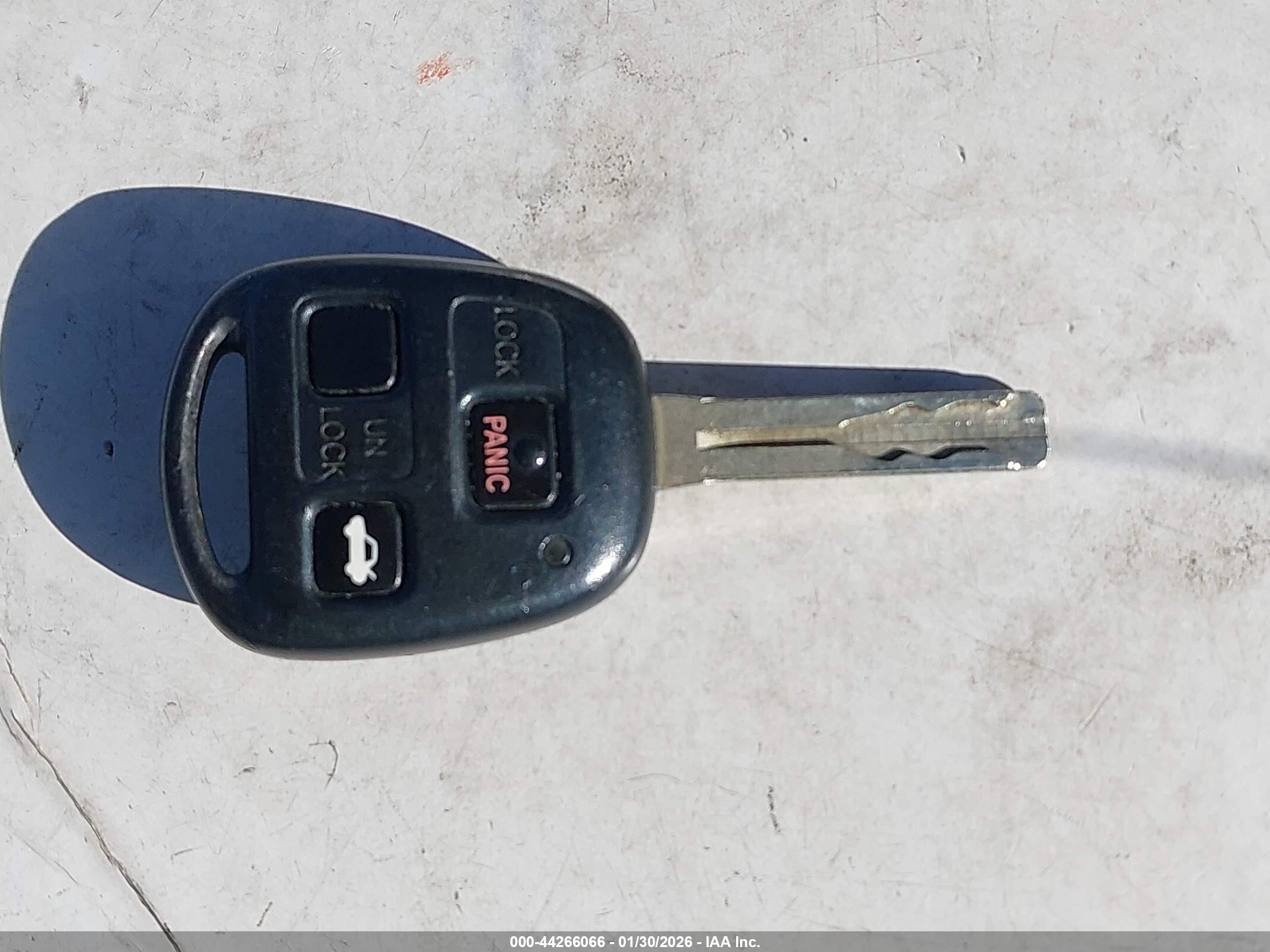 LEXUS ES image 11