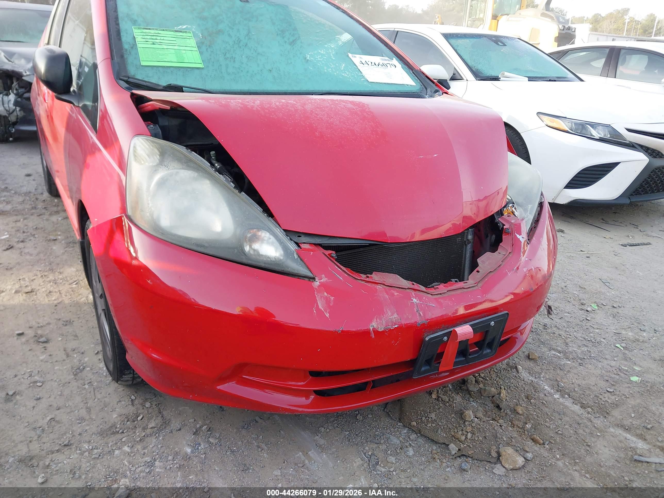 HONDA FIT image 6