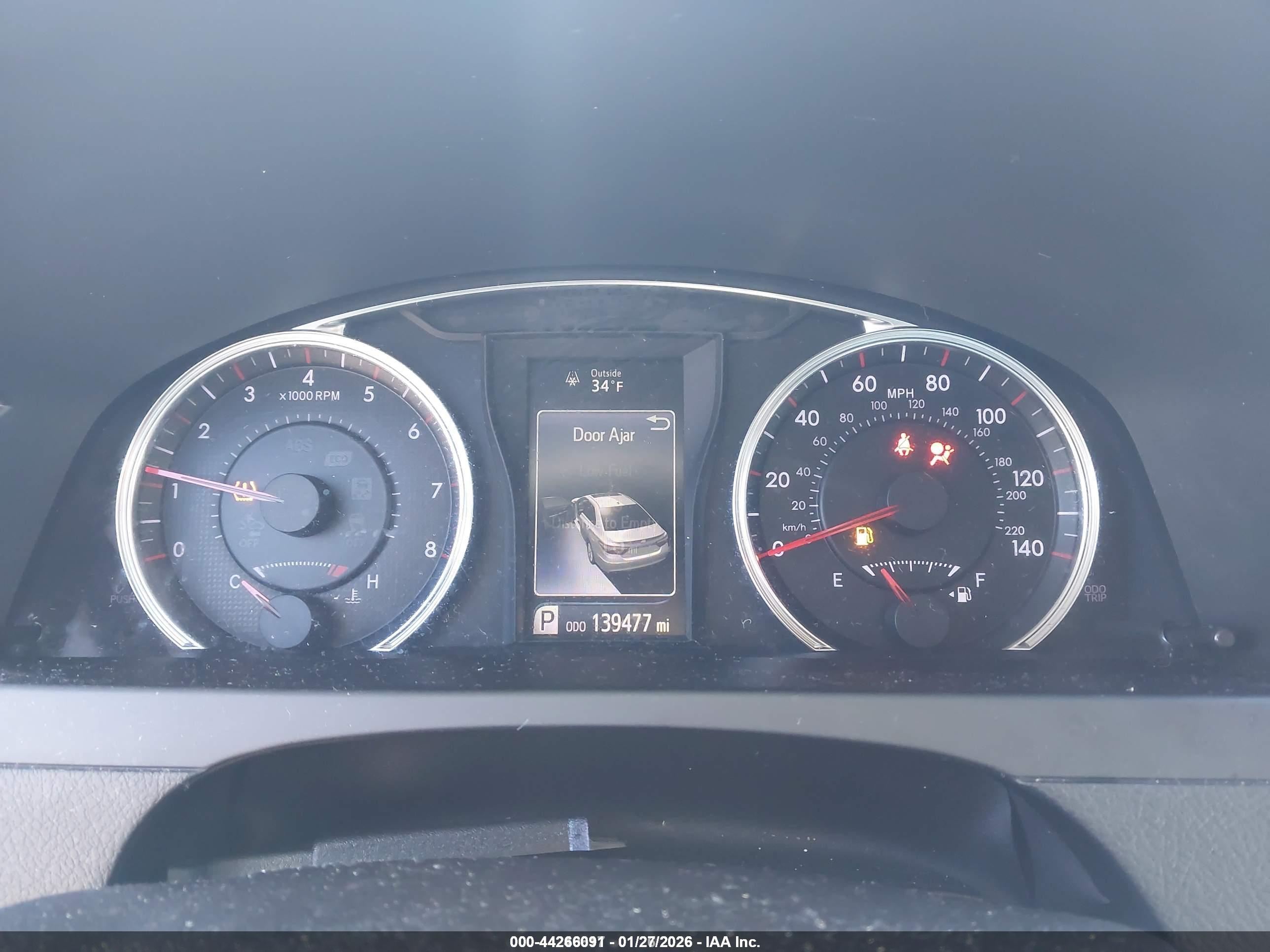 TOYOTA CAMRY image 7