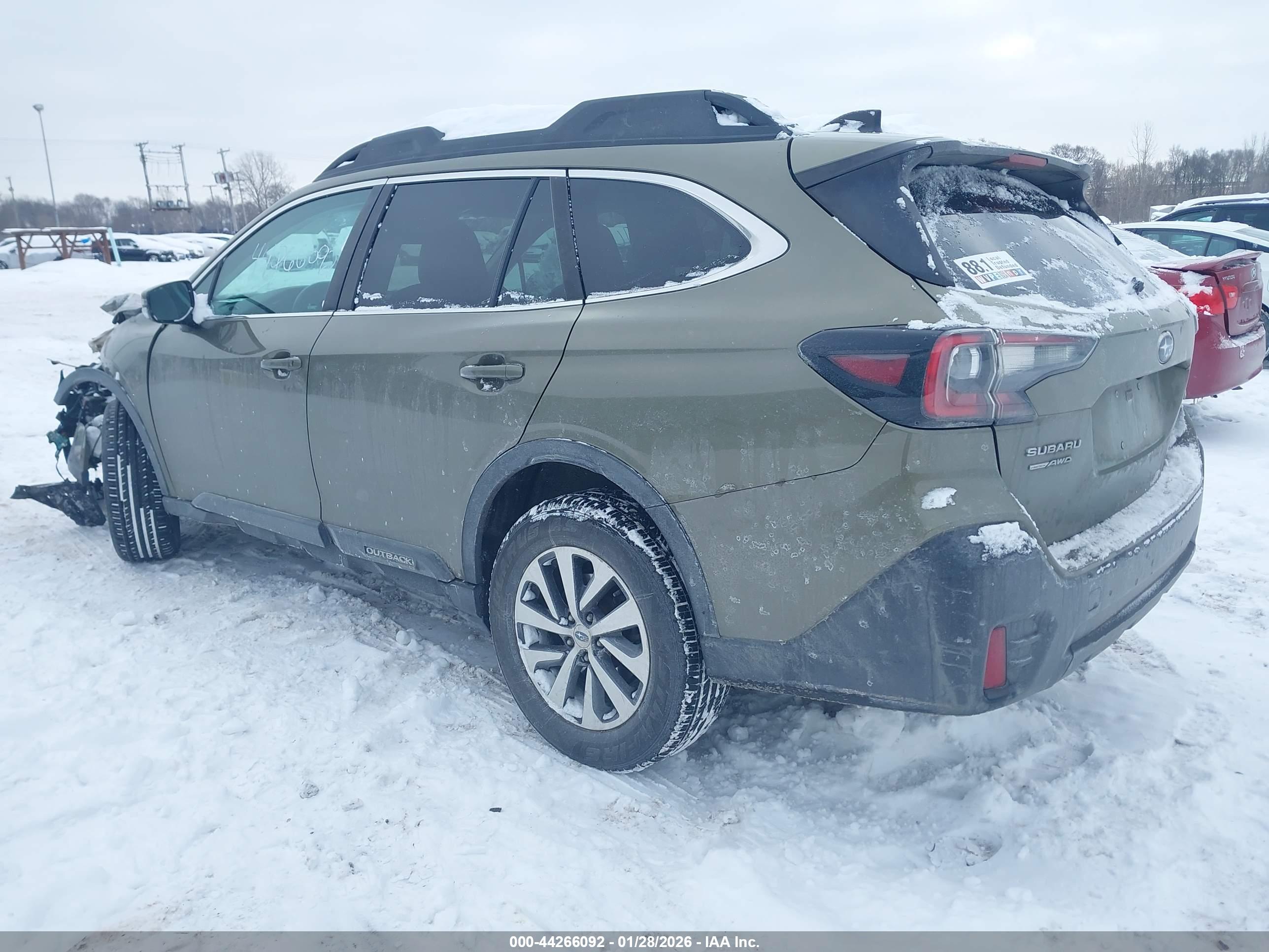 SUBARU OUTBACK image 3