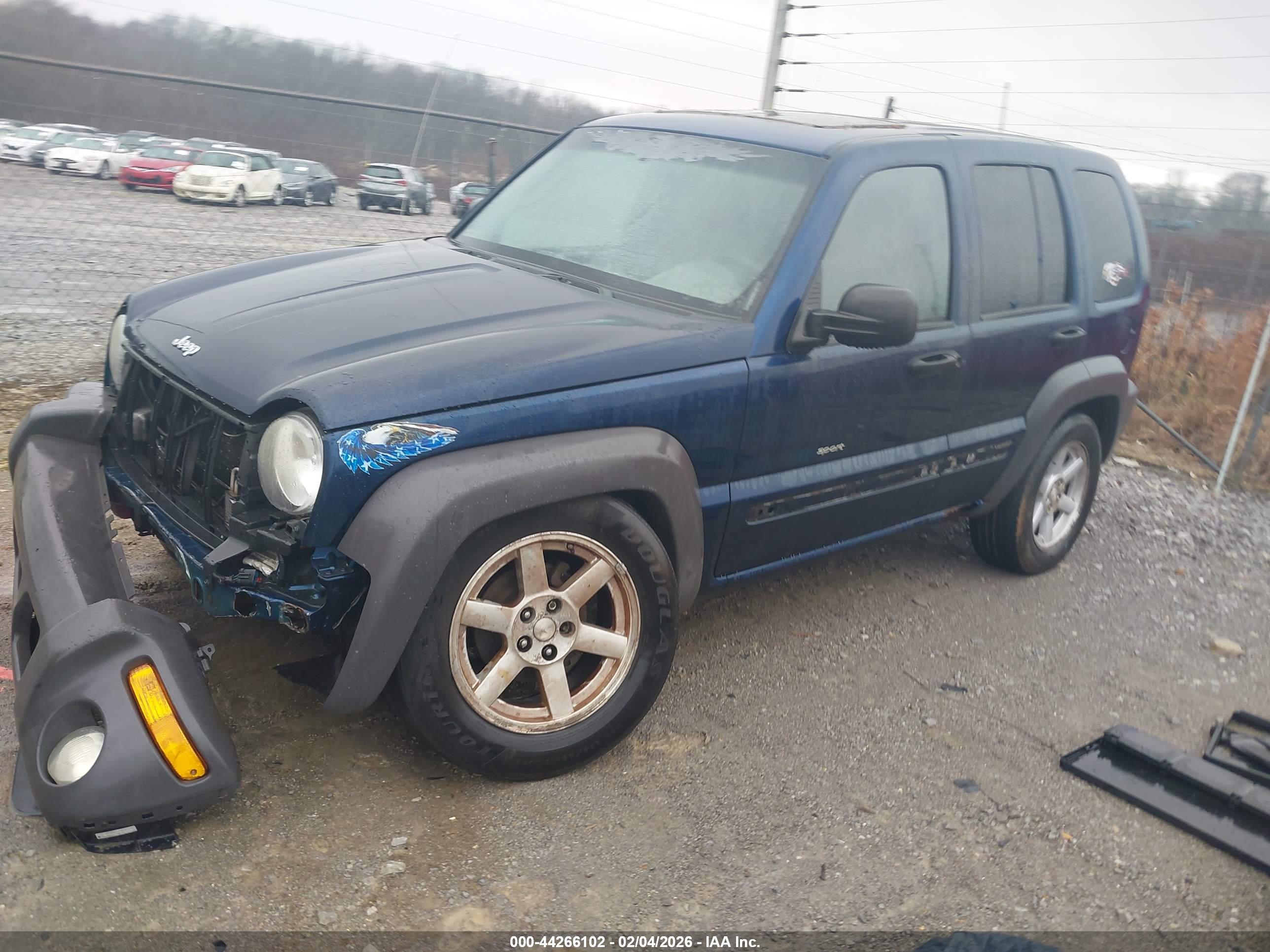 JEEP LIBERTY image 2