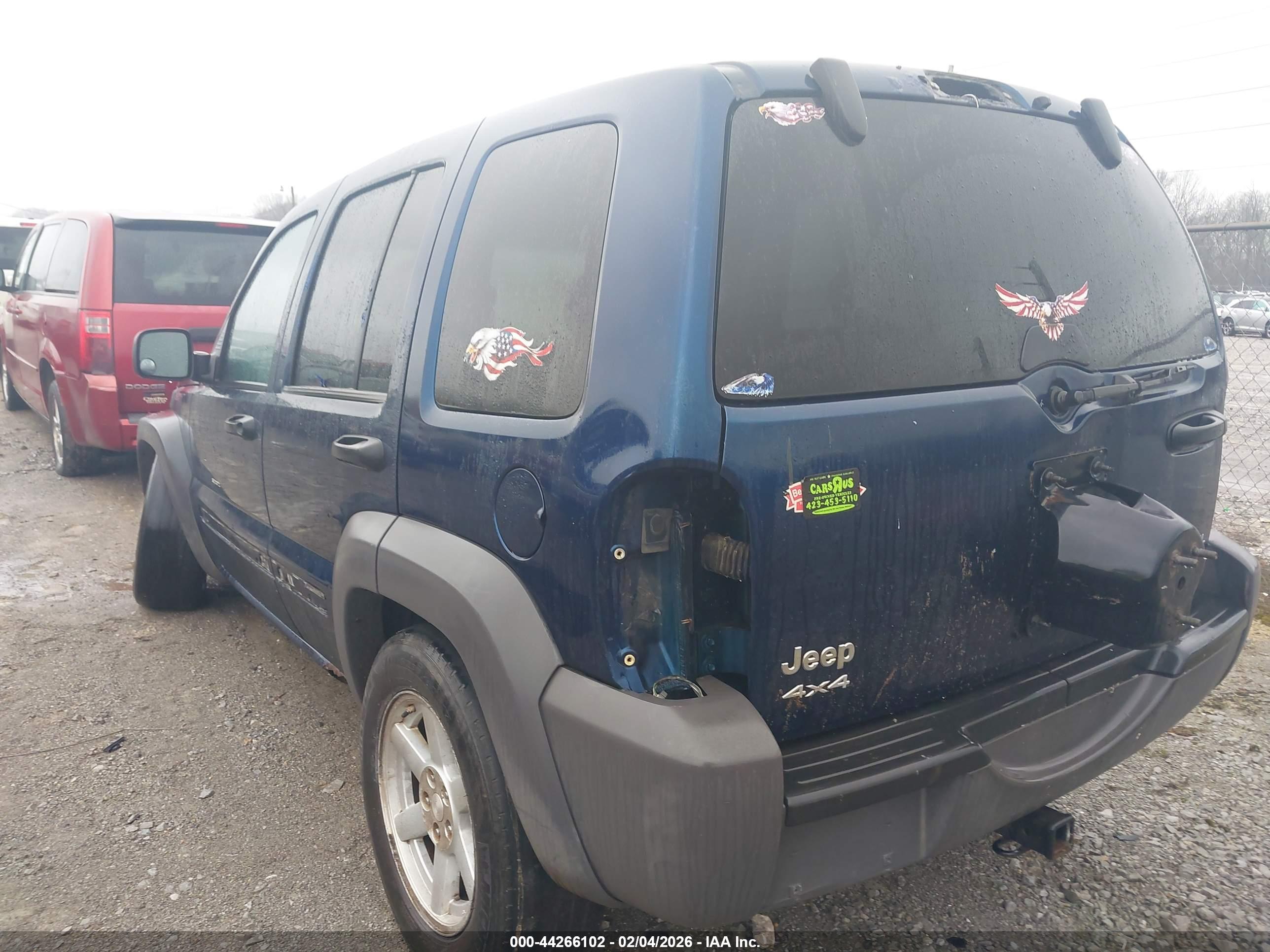 JEEP LIBERTY image 3