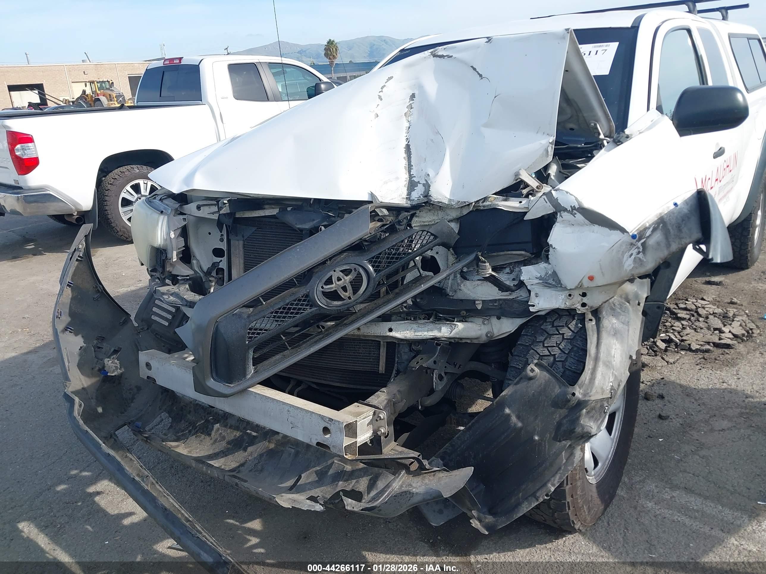TOYOTA TACOMA image 6