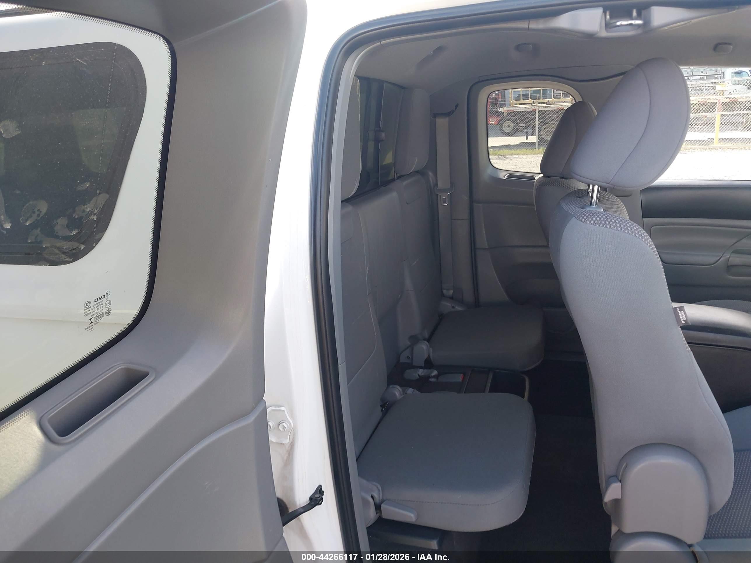 TOYOTA TACOMA image 8