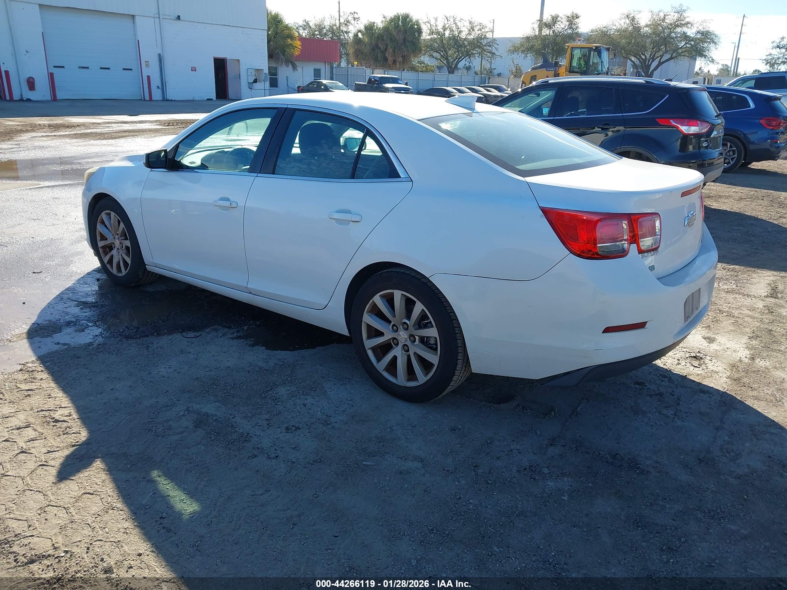 CHEVROLET MALIBU image 3