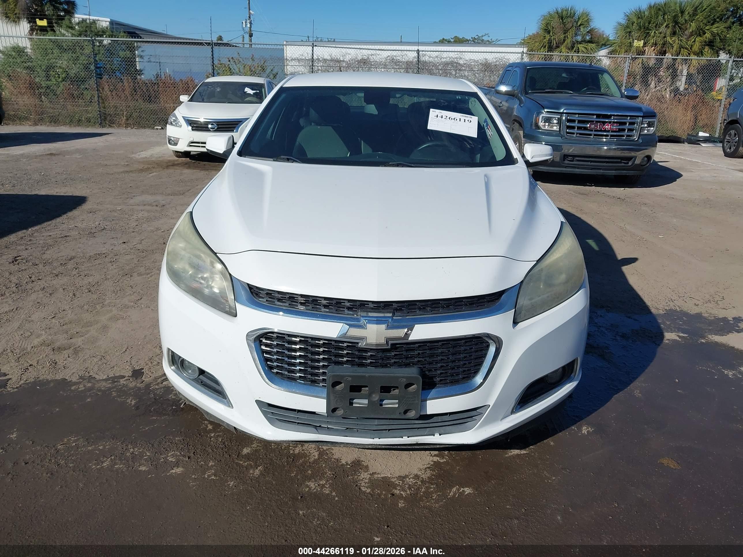 CHEVROLET MALIBU image 6