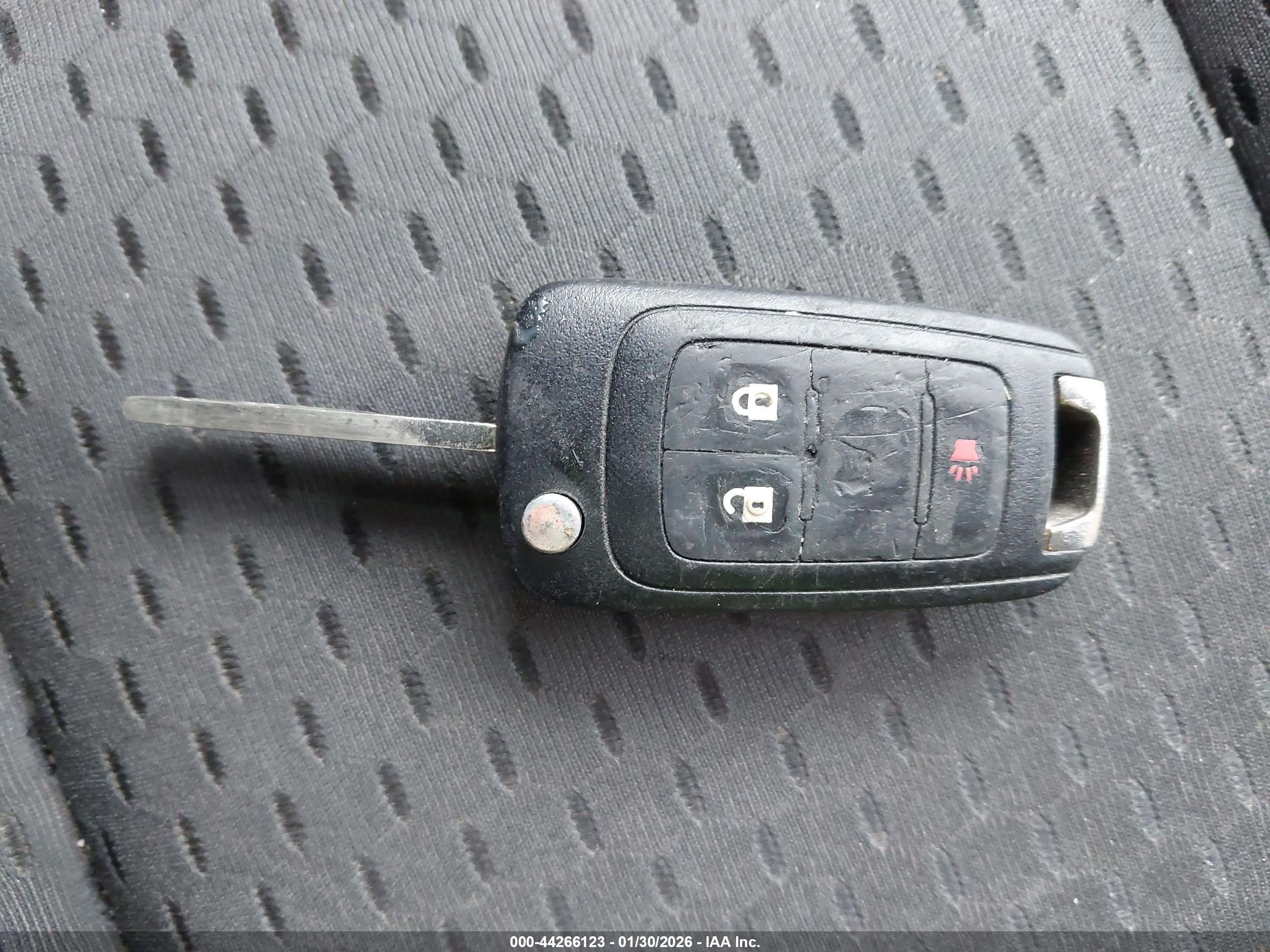 GMC TERRAIN image 11