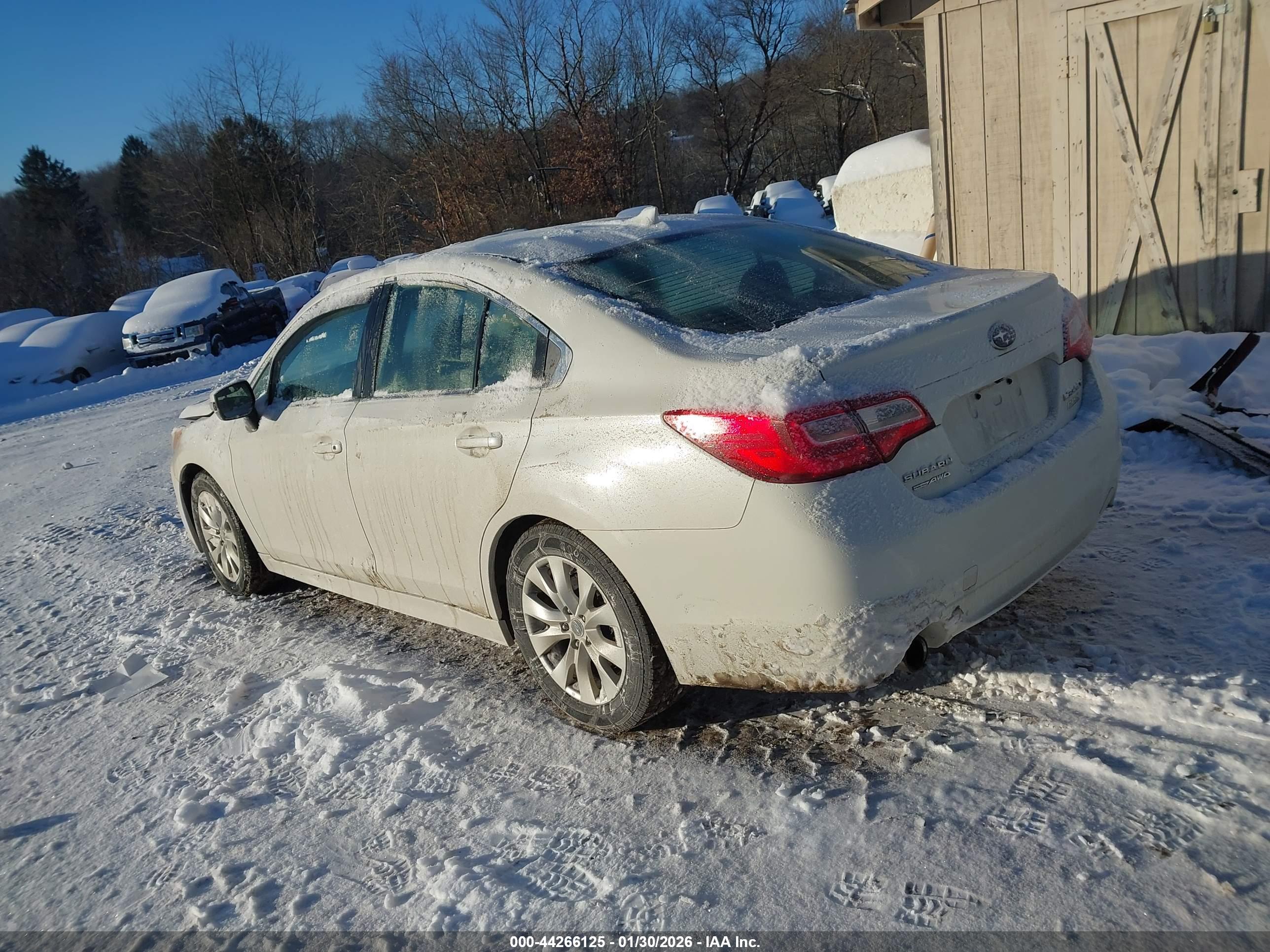 SUBARU LEGACY image 3
