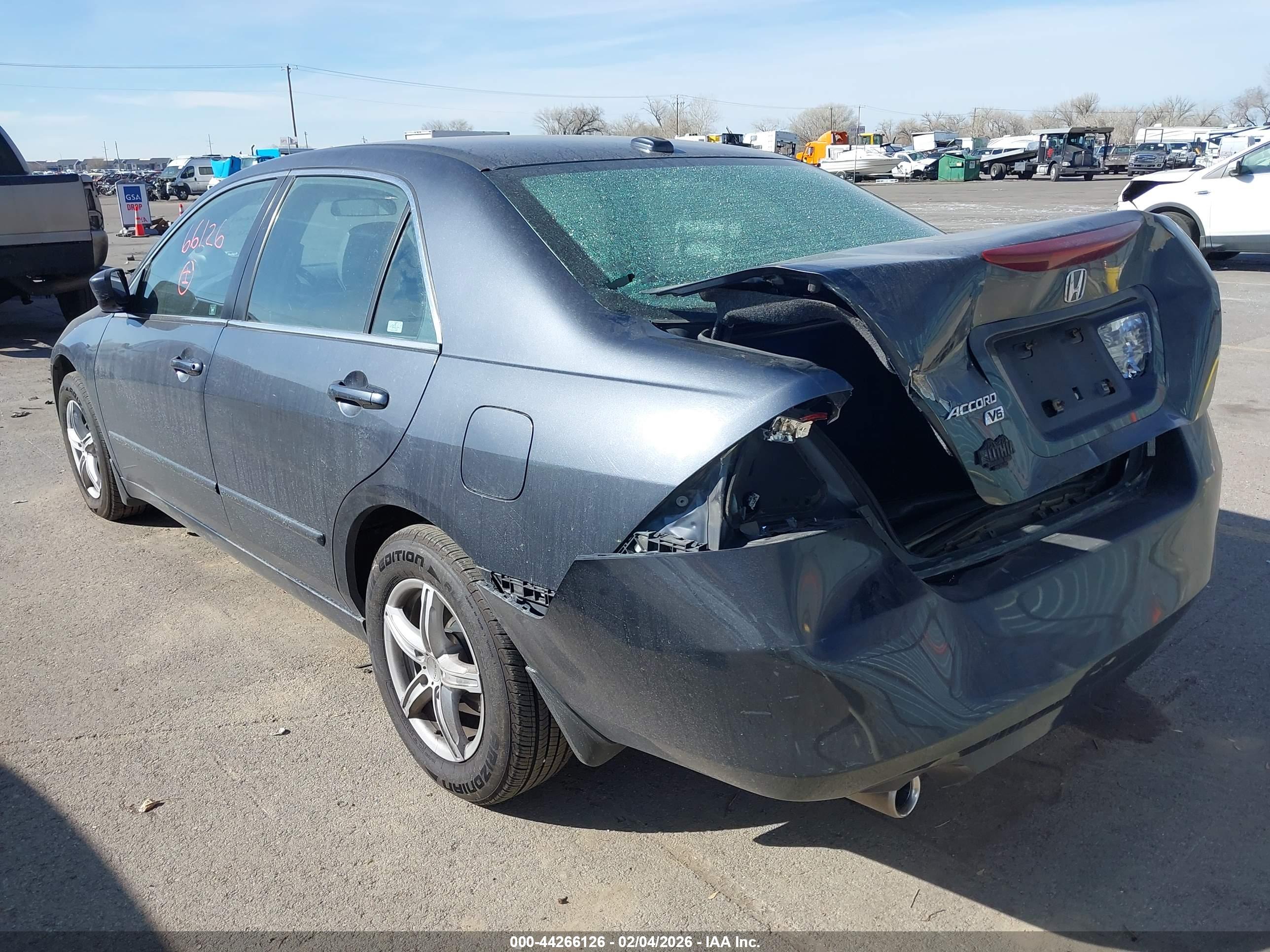 HONDA ACCORD image 3