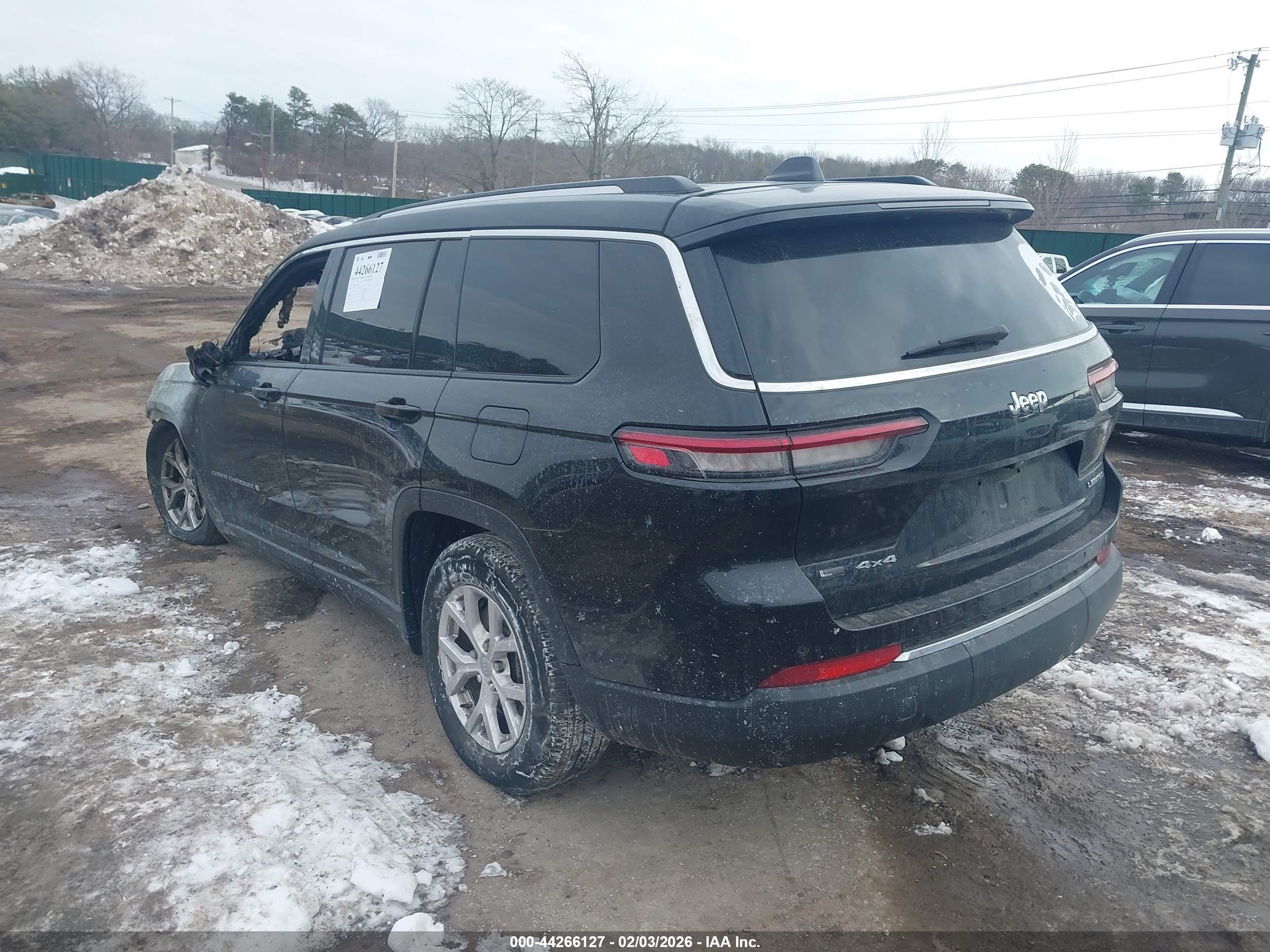 JEEP GRAND image 3