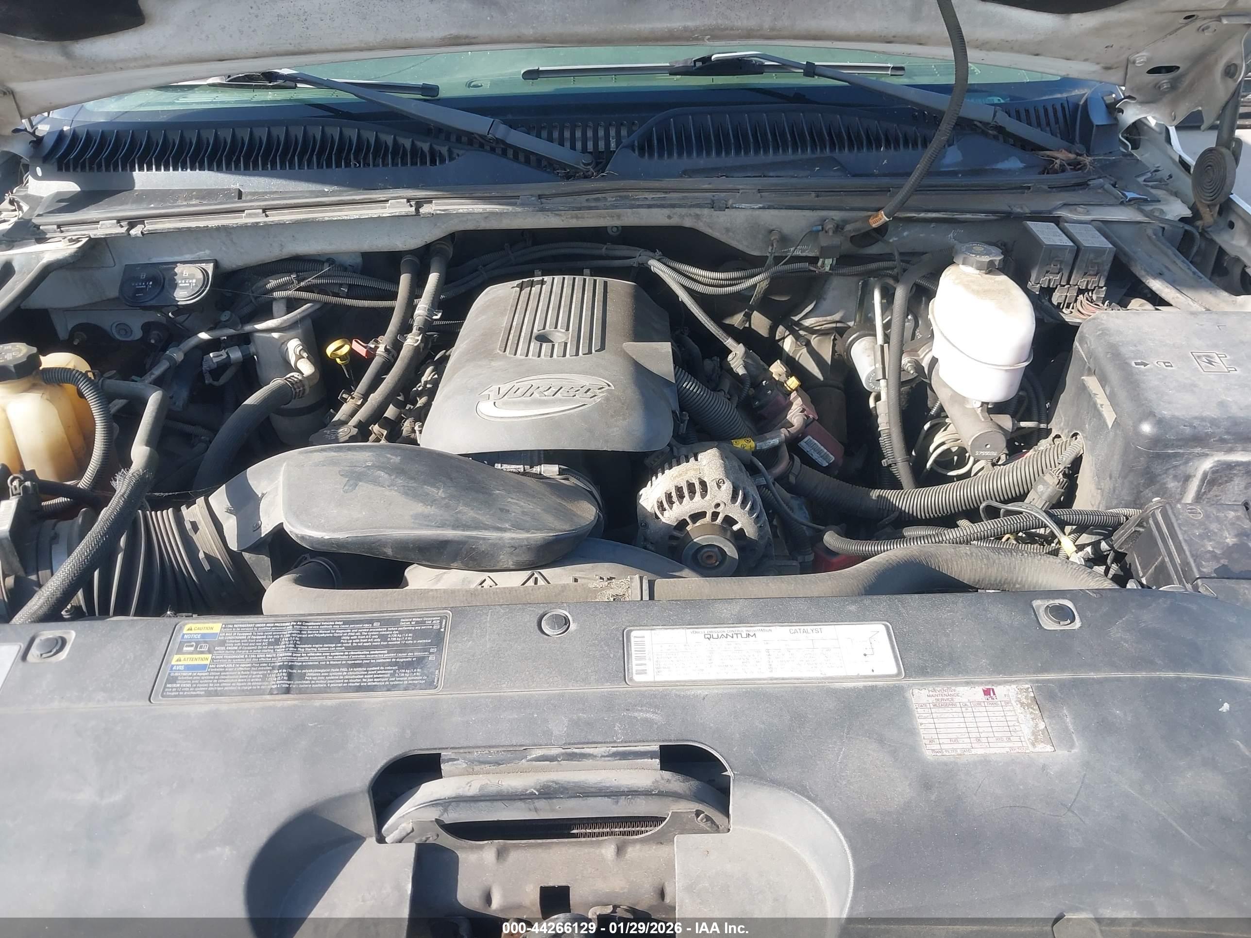 CHEVROLET SILVERADO image 10