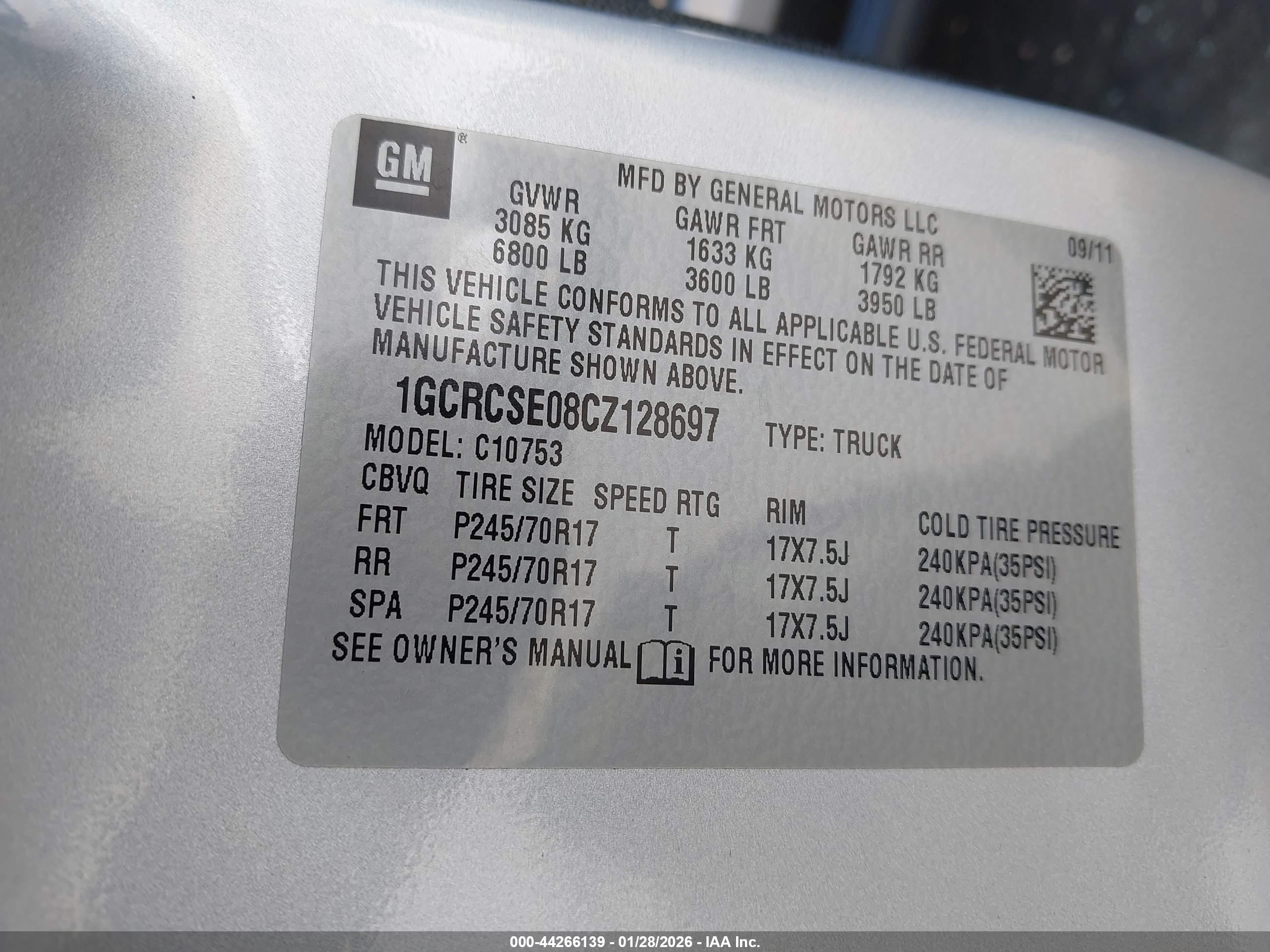 CHEVROLET SILVERADO image 9