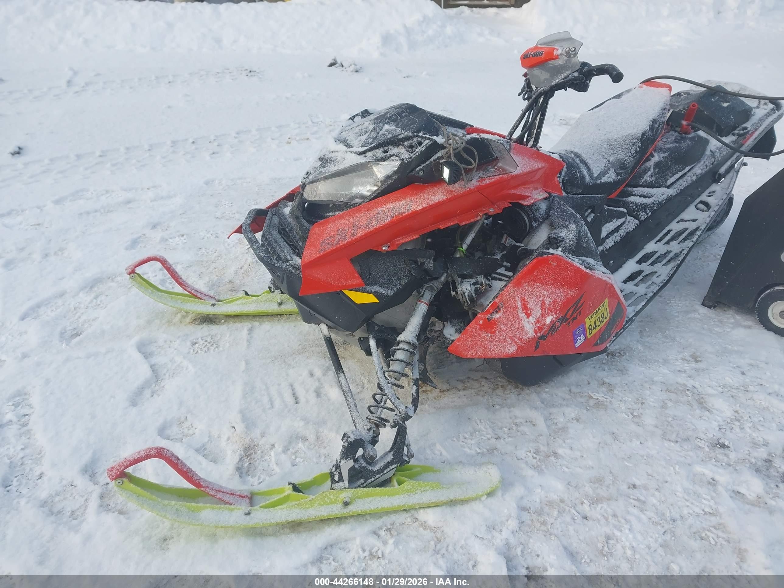 SKI-DOO MXZ image 6