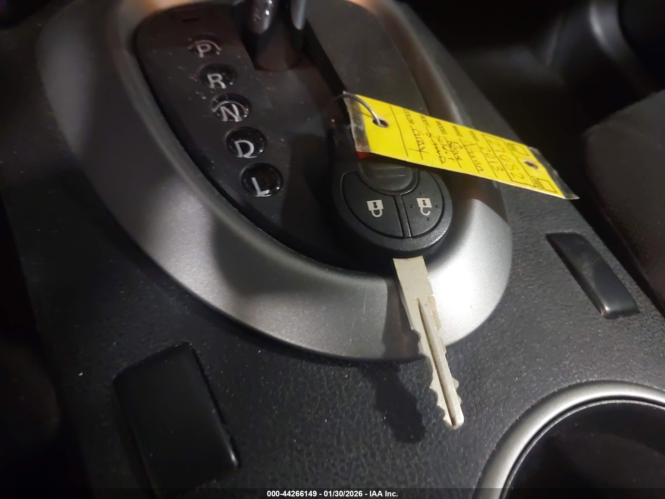 NISSAN ROGUE image 11
