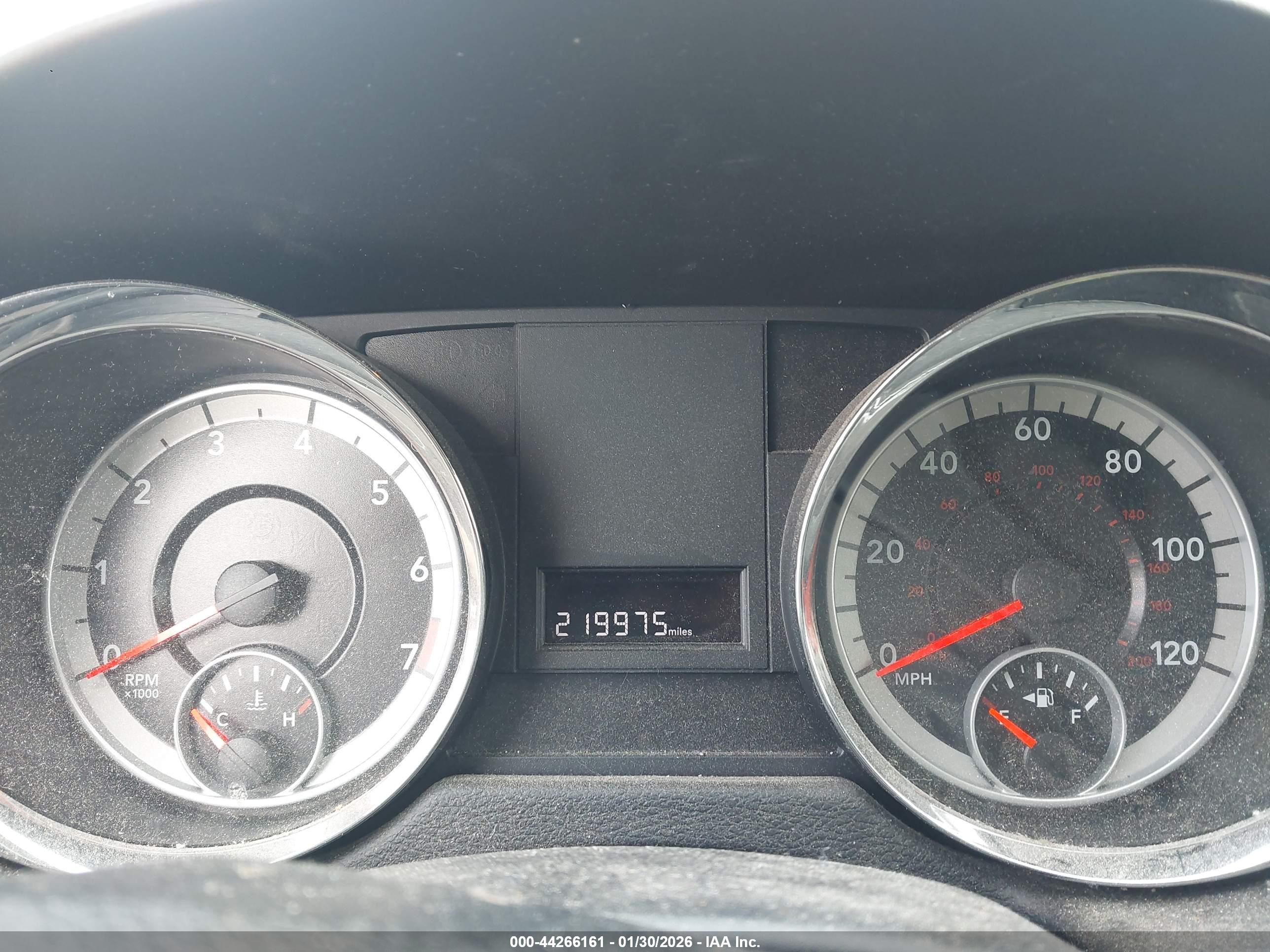 DODGE GRAND image 7